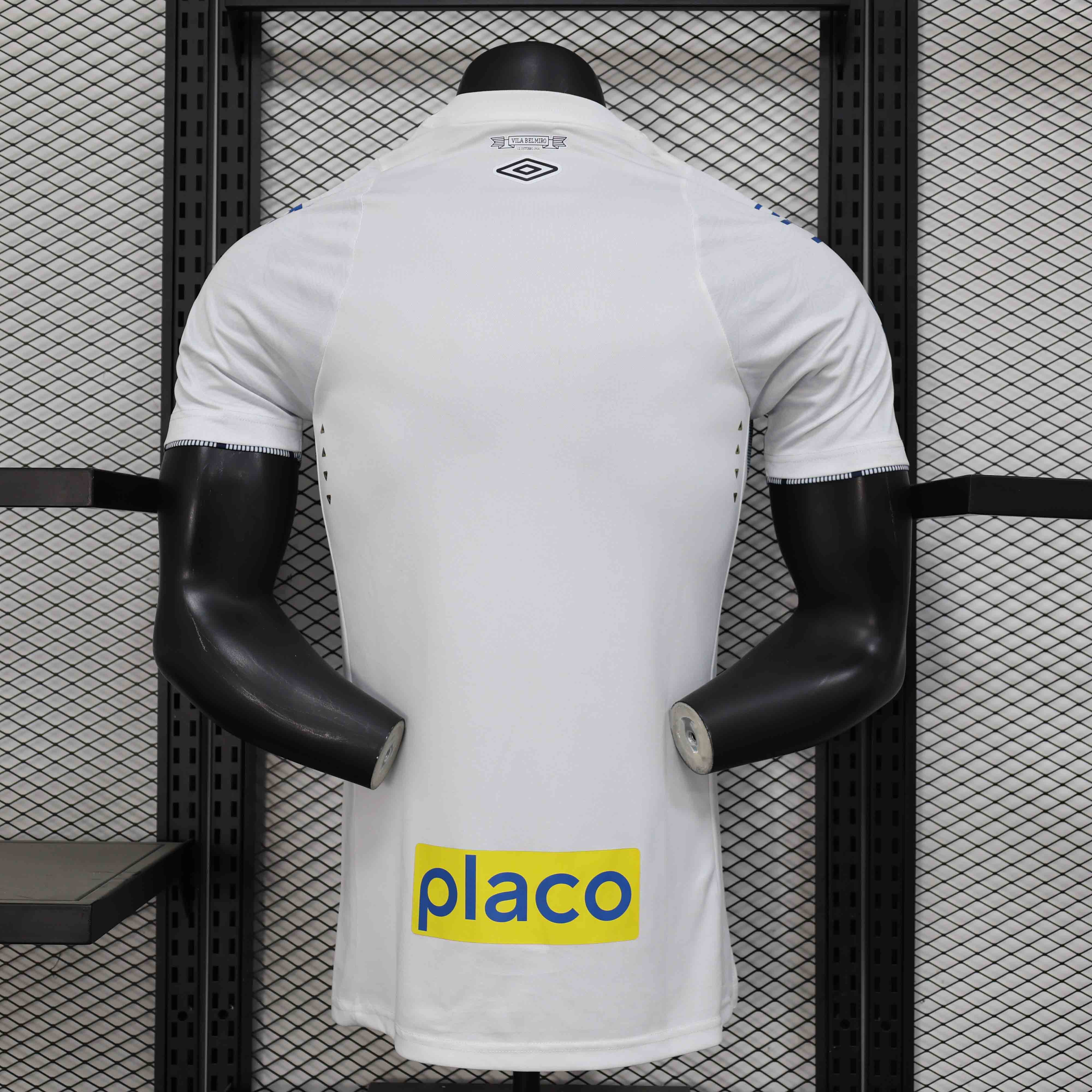 Santos' white player advertising jersey for the 25-26 season