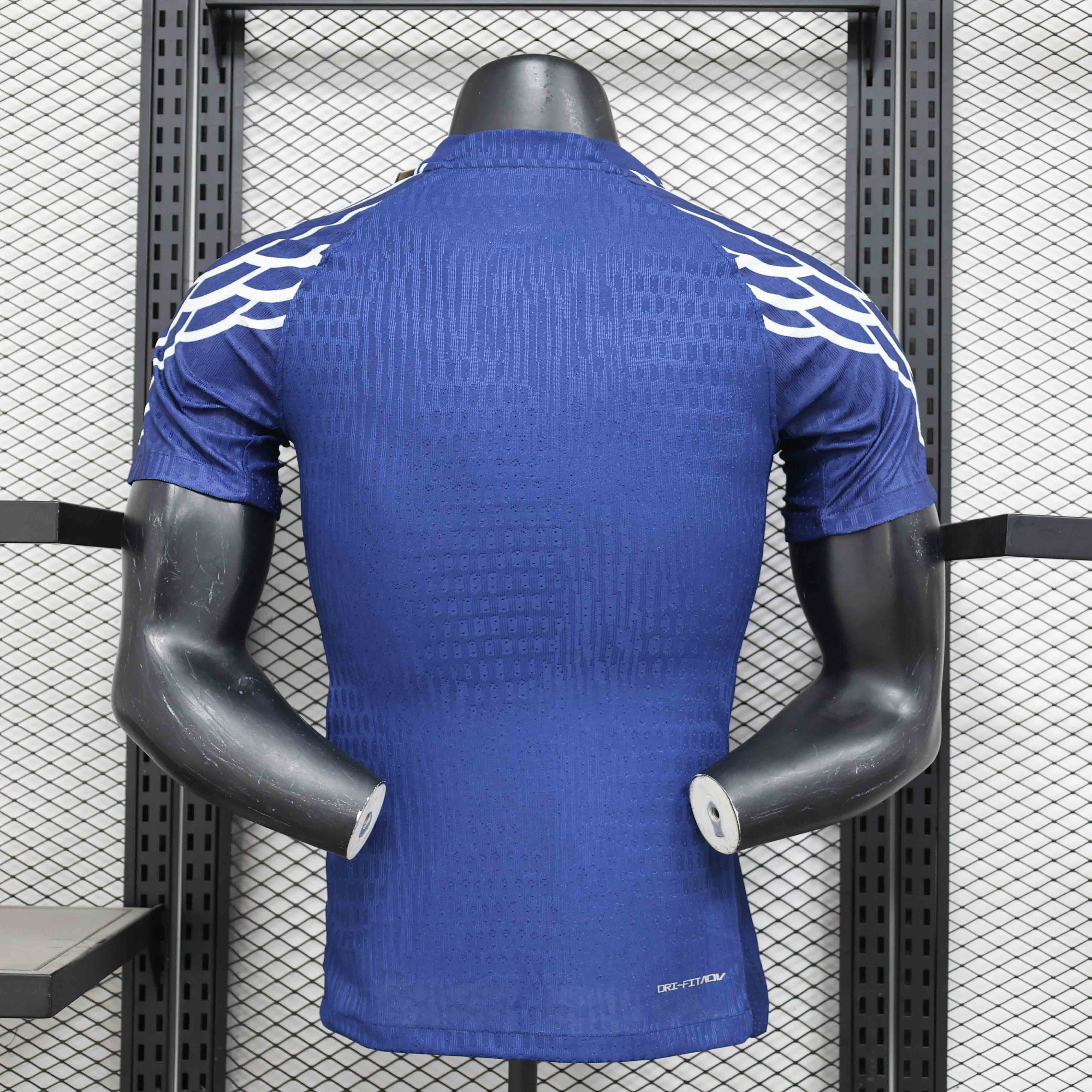 25-26 season Paris Saint-Germain player version of the new away jersey