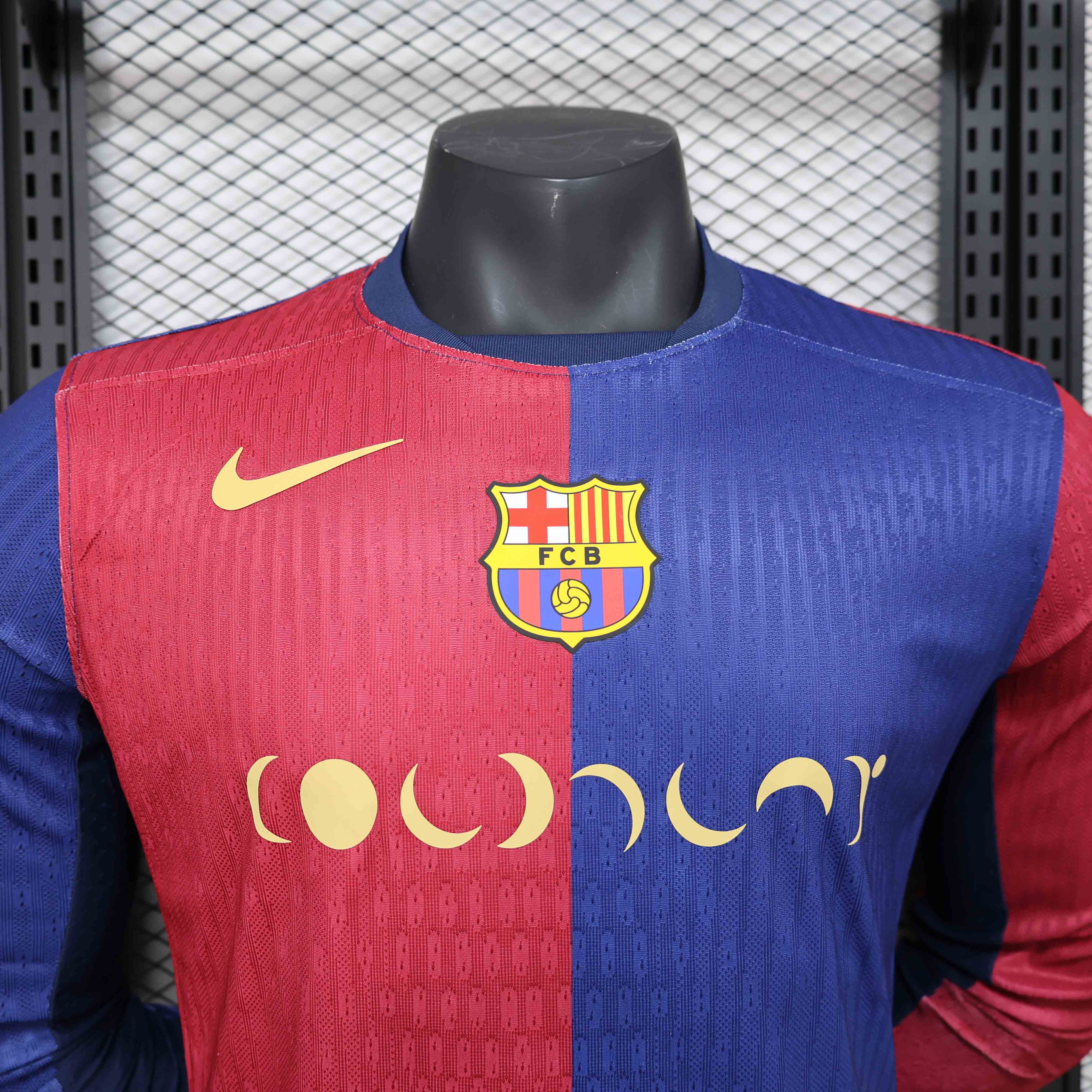 25-26 season Barcelona home player version long sleeve jersey
