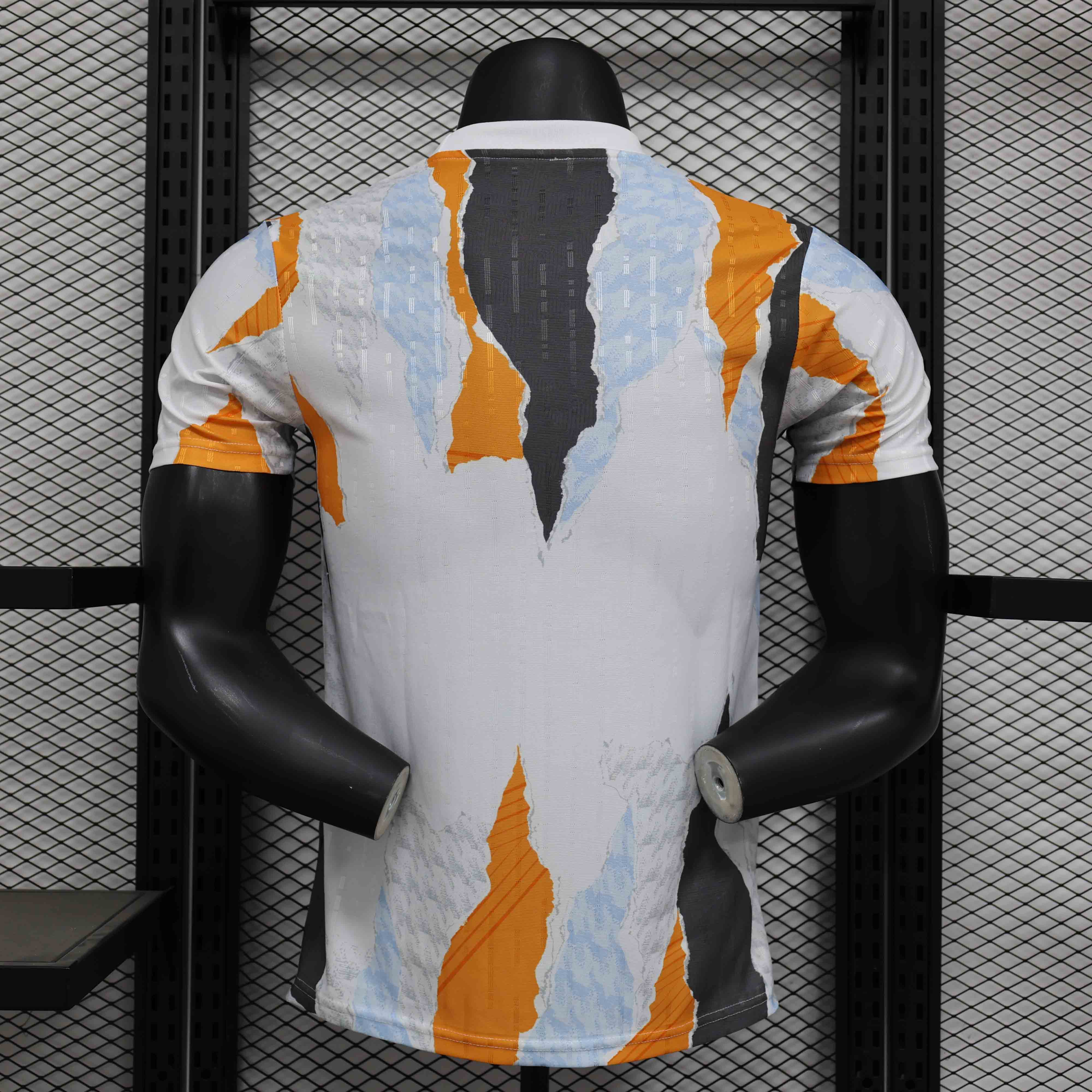 25-26 season Real Madrid players training uniforms