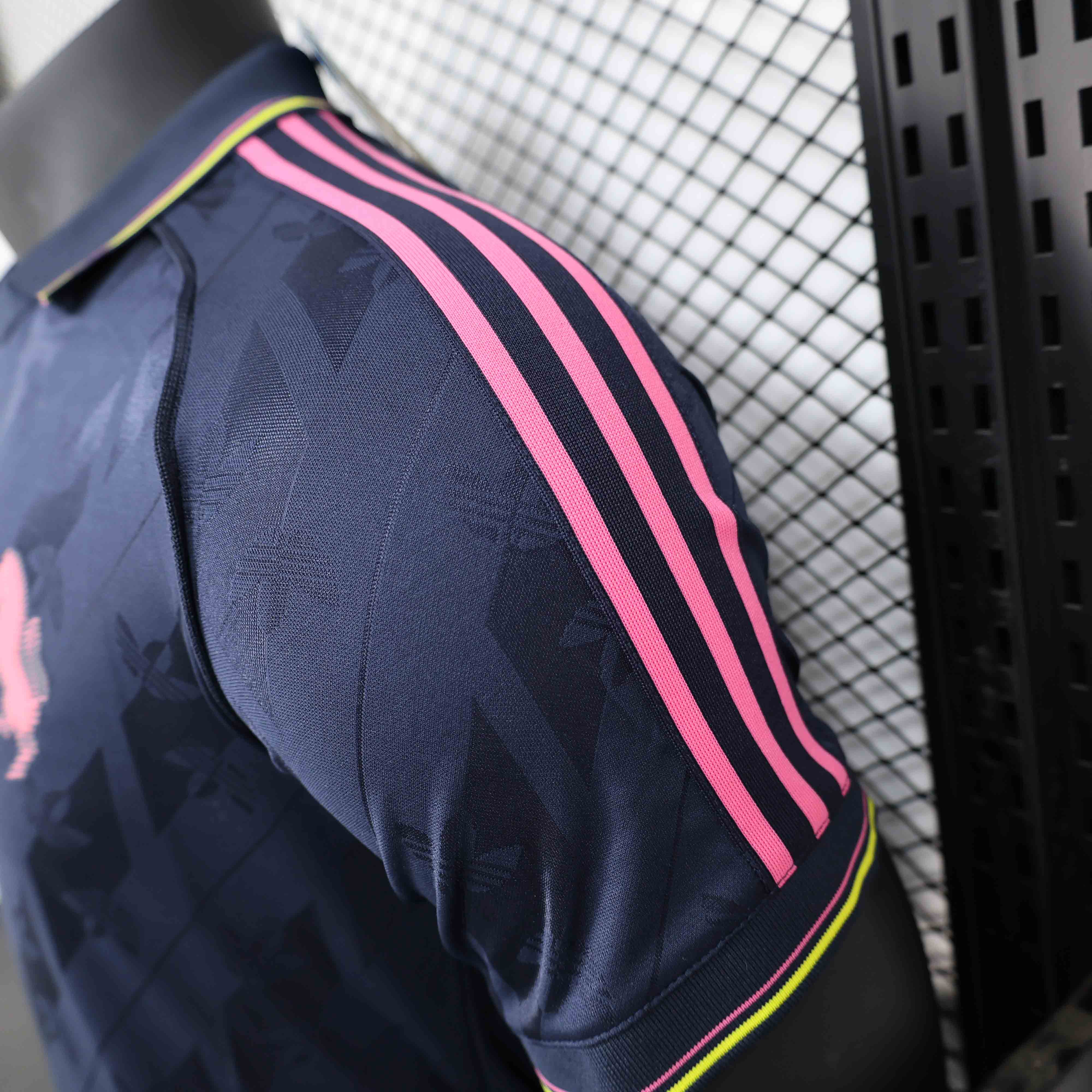 24-25 season Juventus retro jersey