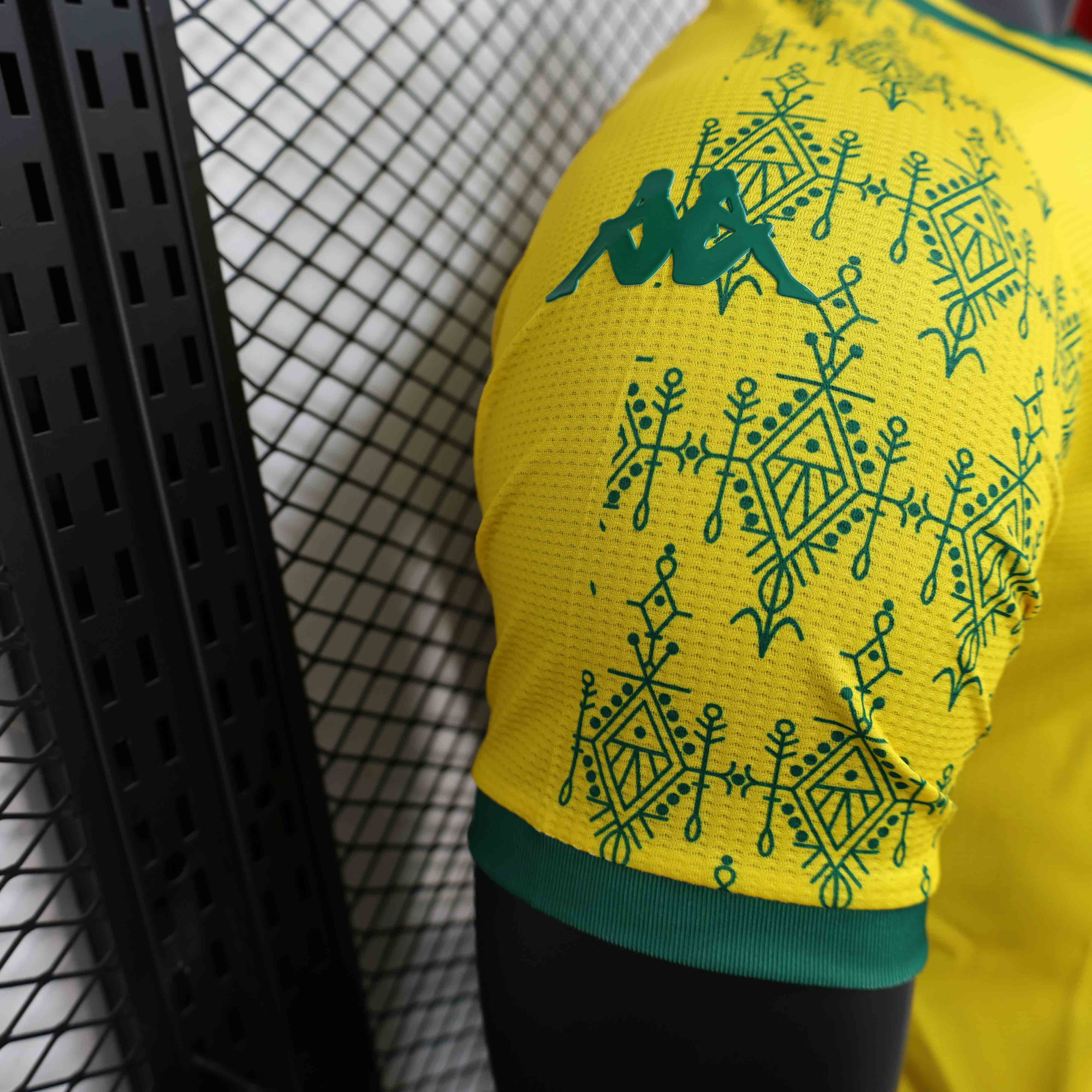 The player version of the yellow jersey of Kabir in the 24-25 season