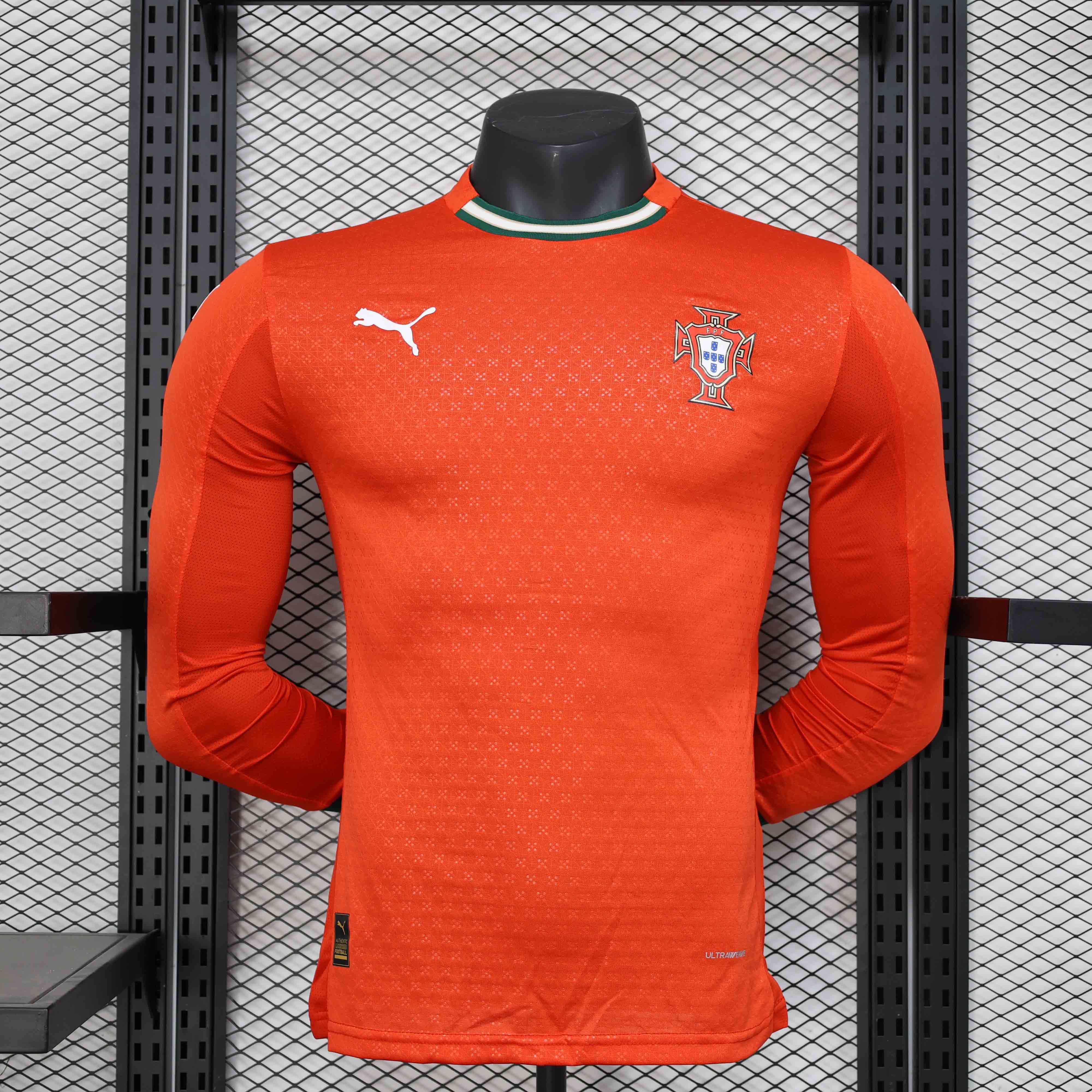 25-26 season Portugal team's new long-sleeved home jersey