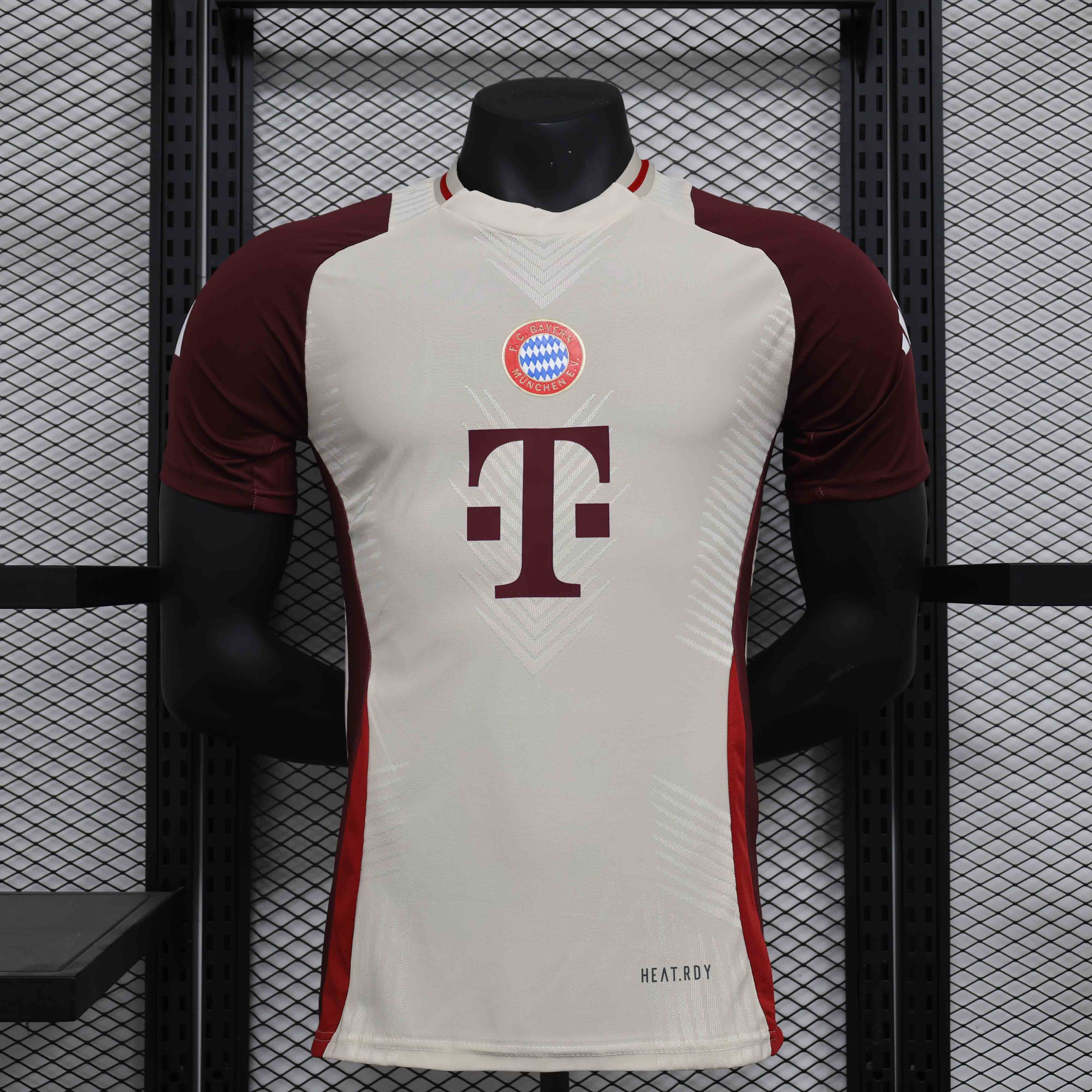 24-25 season Bayern Munich player training jersey