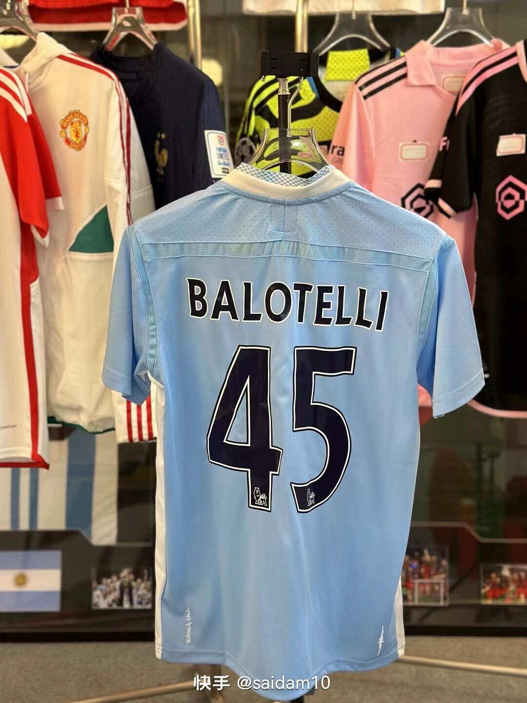 11-12 Manchester City retro jerseys