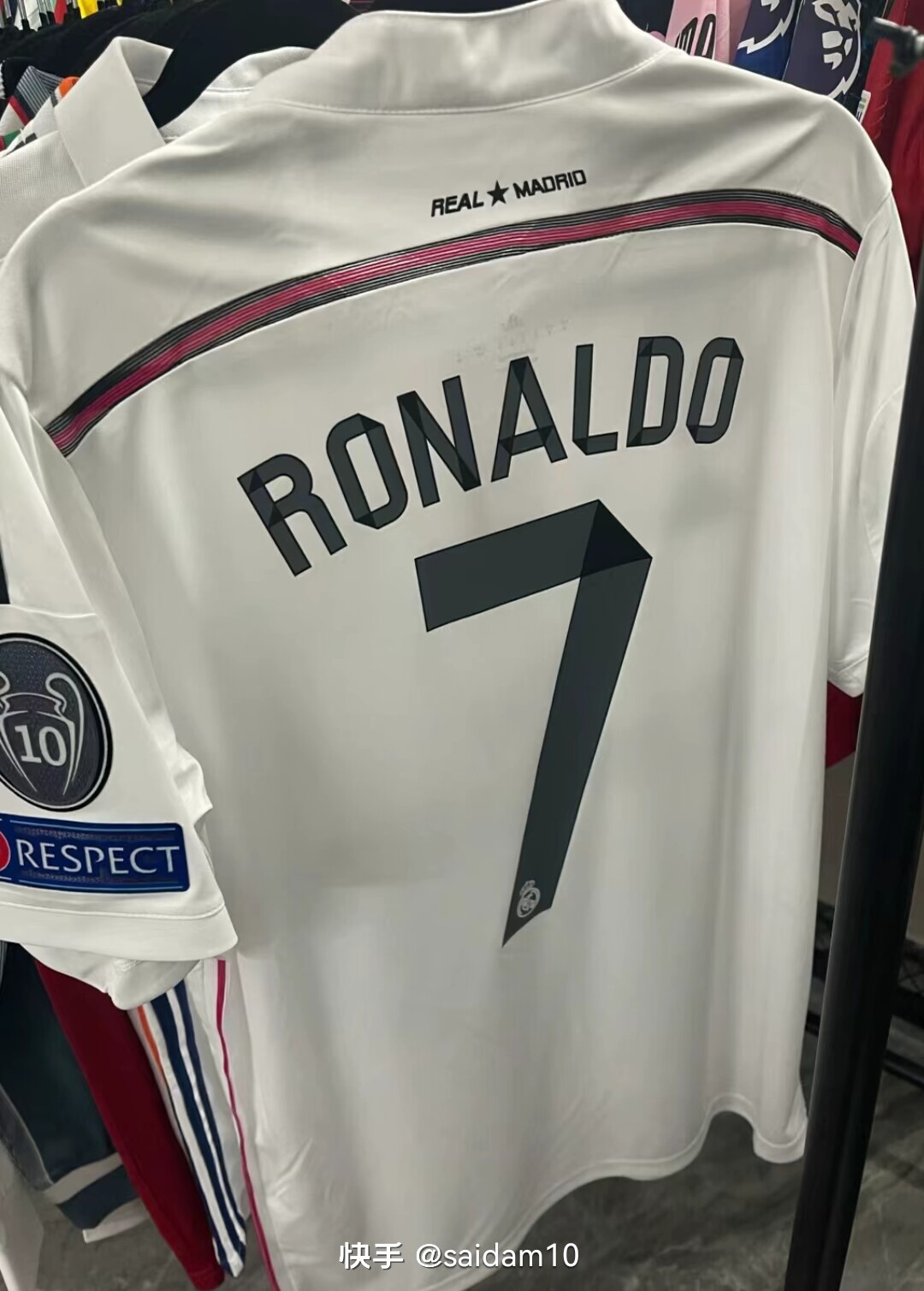 Cristiano Ronaldo wore the No. 7 jersey for Real Madrid in the away games of the 2018-19 UEFA Champions League