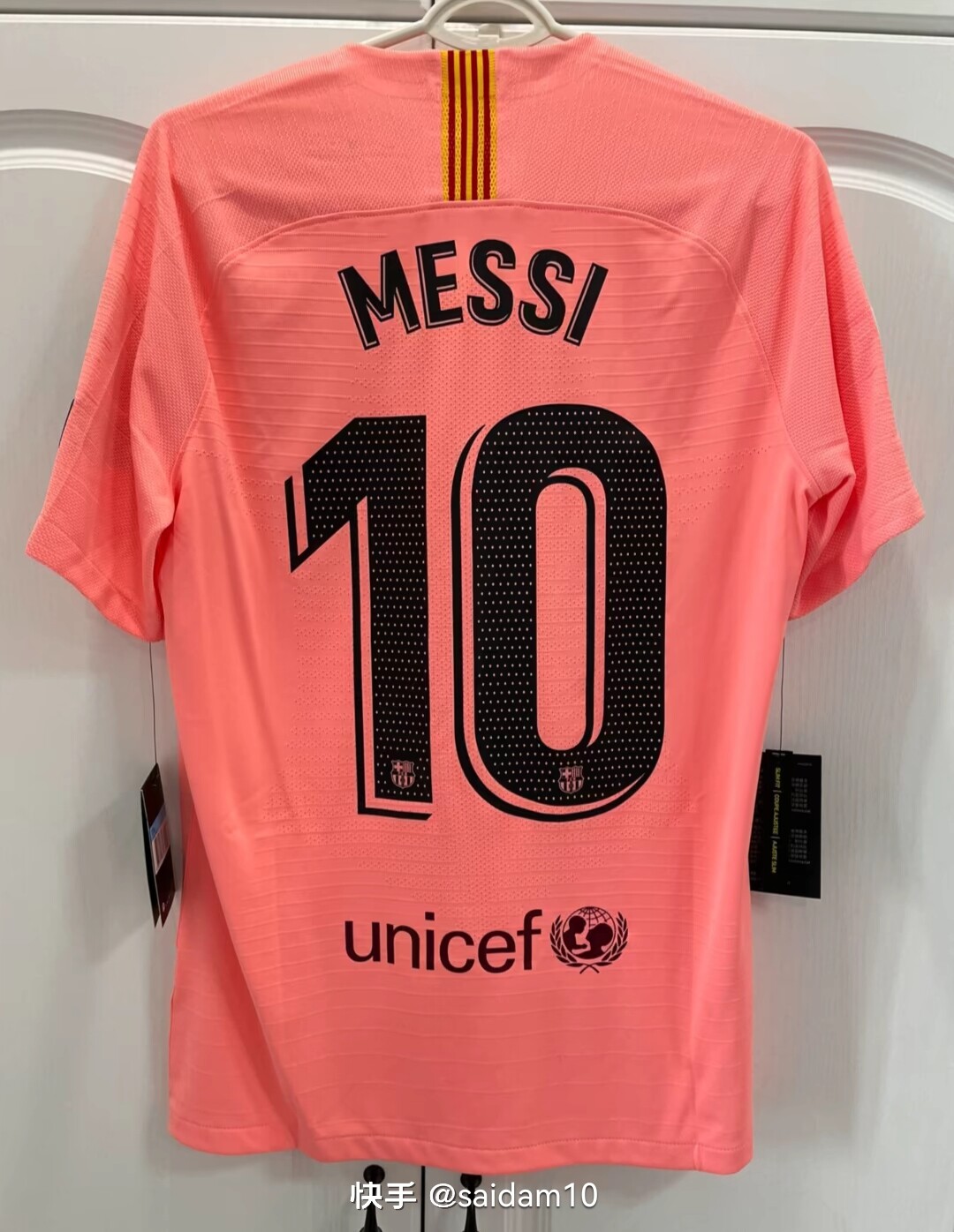 In the 2018-19 season, Barcelona's second away game saw Messi wearing a pink jersey