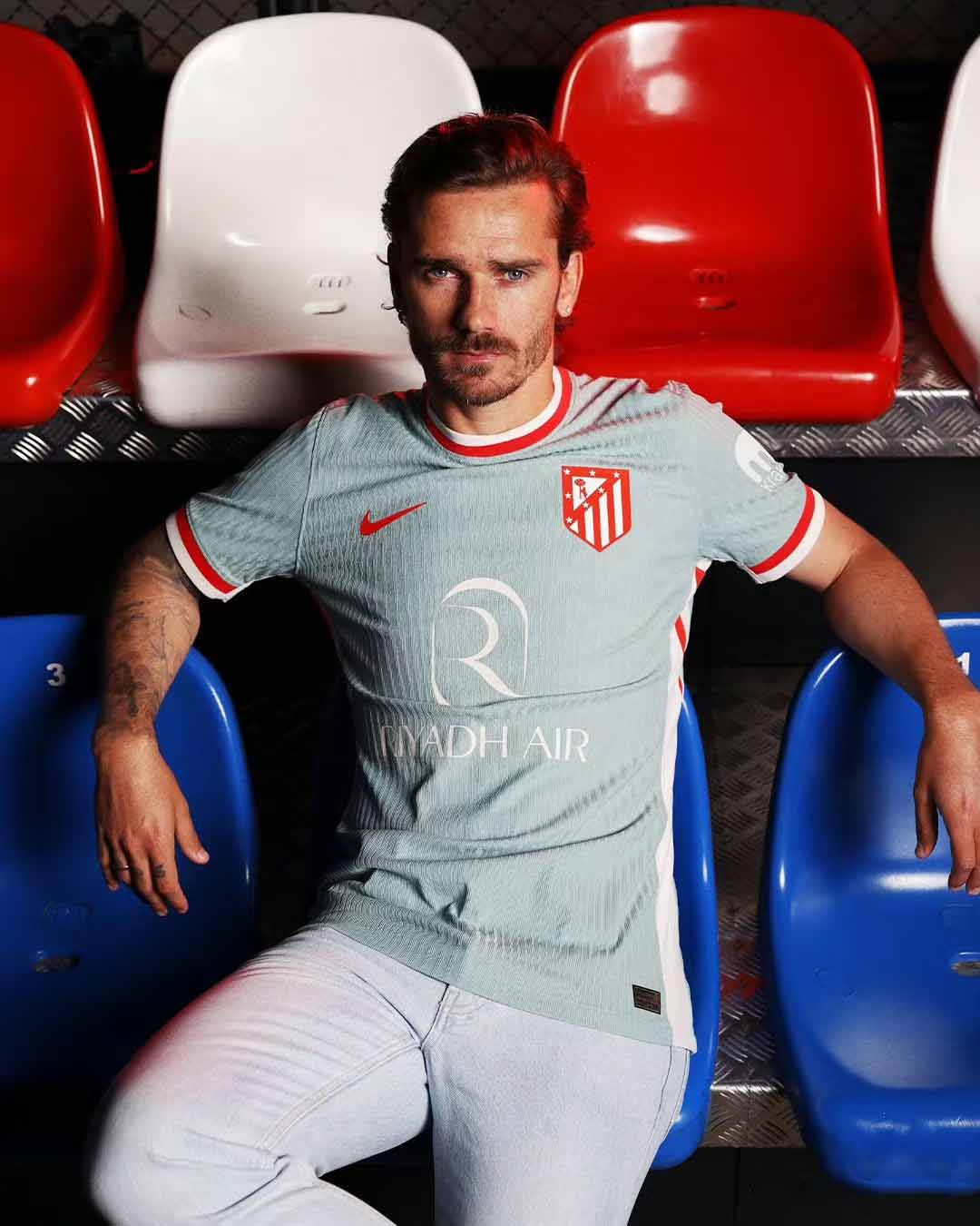 24-25 season Atletico Madrid away jersey Alvarez, Alexander Soros, Griezmann