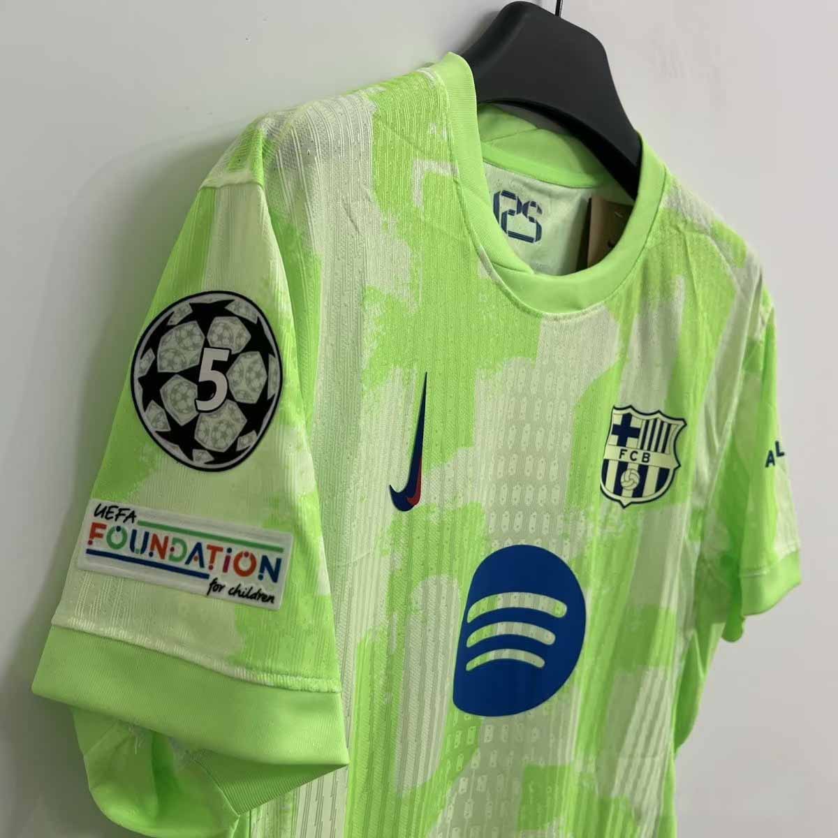 24-25 season Barcelona second away jersey Lewandowski, Yamaru and Rafinha