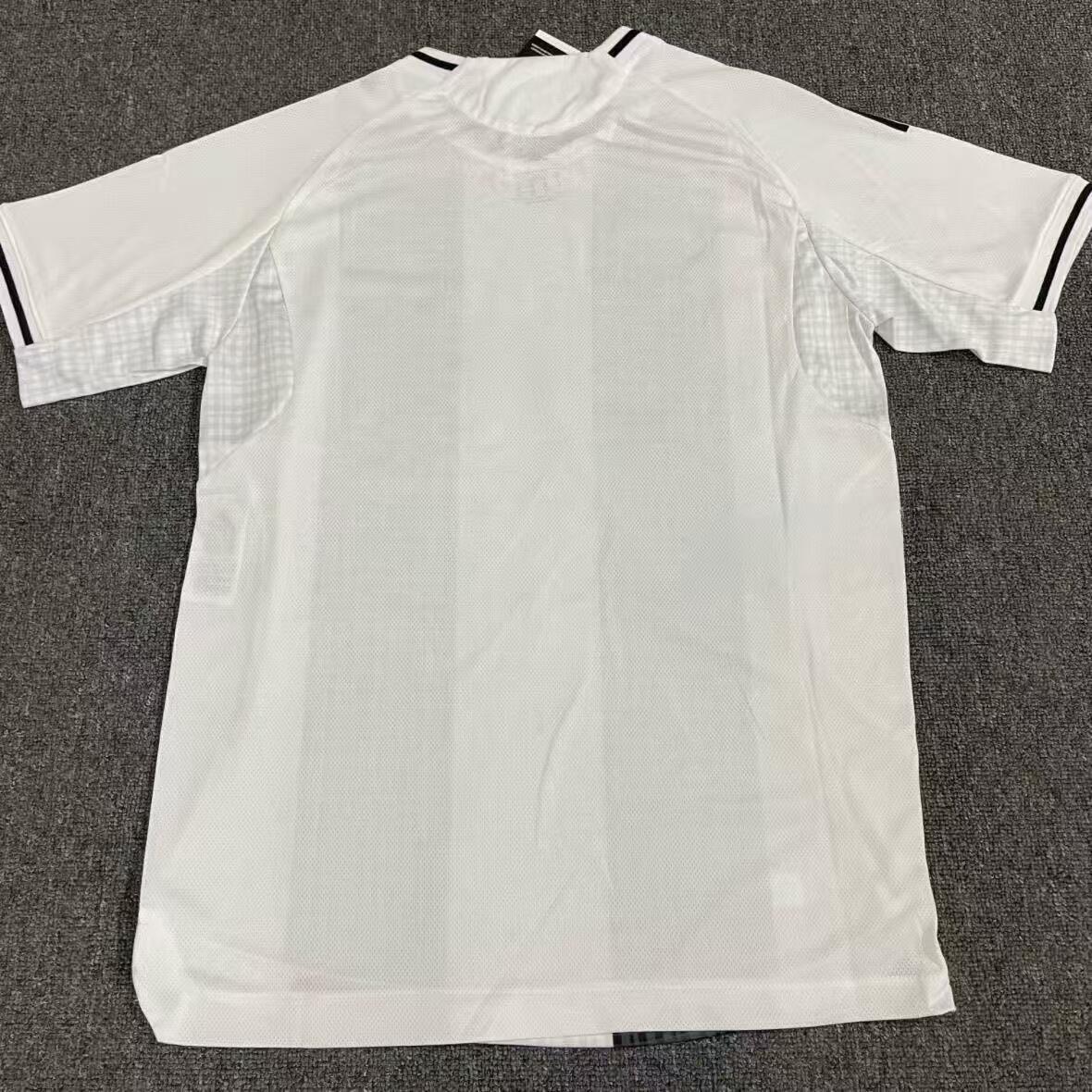 25-26 Newcastle United home jersey, Isaac, Harvey Barnes, Anthony Gordon, Osula