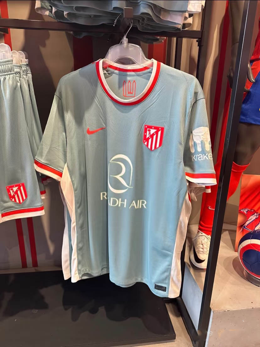 24-25 season Atletico Madrid away jersey Alvarez, Alexander Soros, Griezmann
