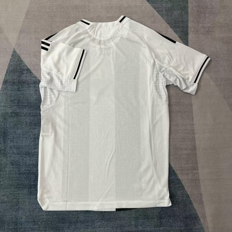 25-26 Newcastle United home jersey, Isaac, Harvey Barnes, Anthony Gordon, Osula