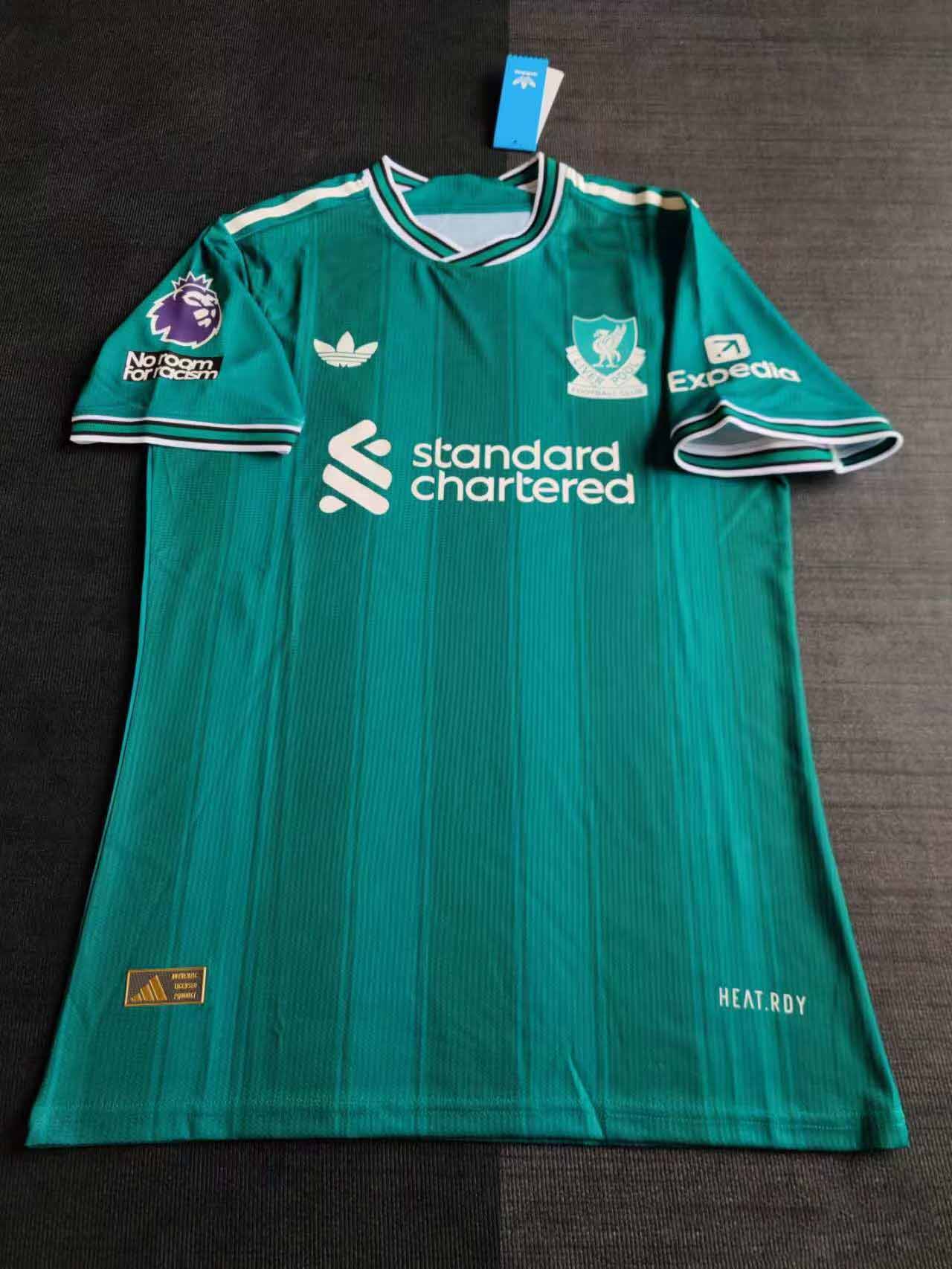 25-26 season Liverpool away jersey, Salah, Luis Dias, Trent Arnold, Jones