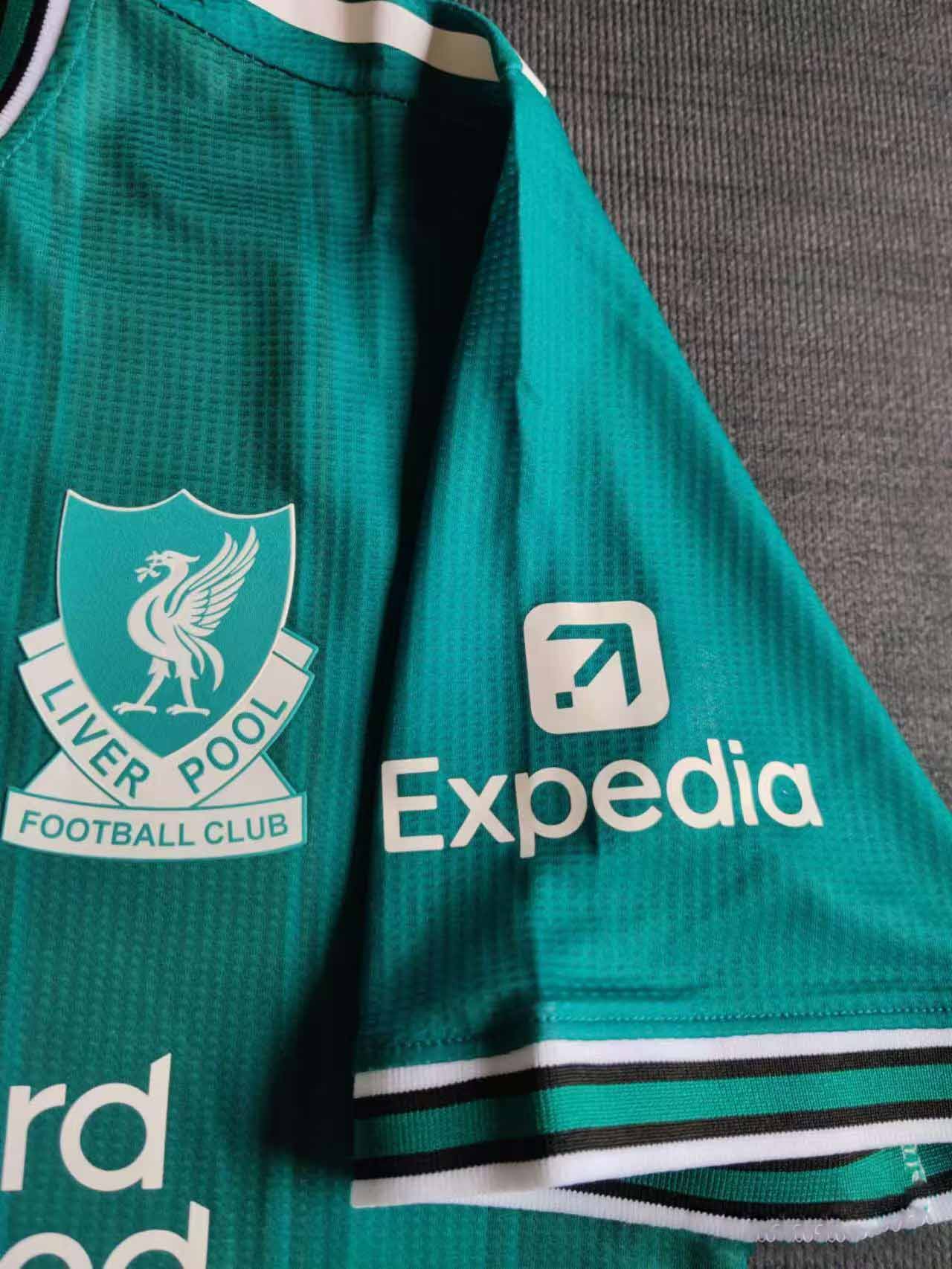 25-26 season Liverpool away jersey, Salah, Luis Dias, Trent Arnold, Jones