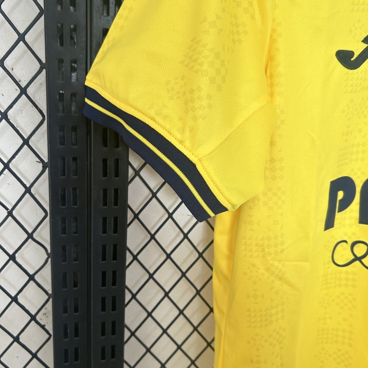 24-25 season Villarreal home jersey Ayoze Perez, Tierno Bari, Baena