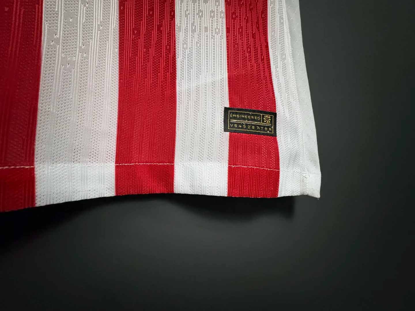 25-26 season Atletico Madrid home jersey Alvarez, Alexander Soros, Griezmann