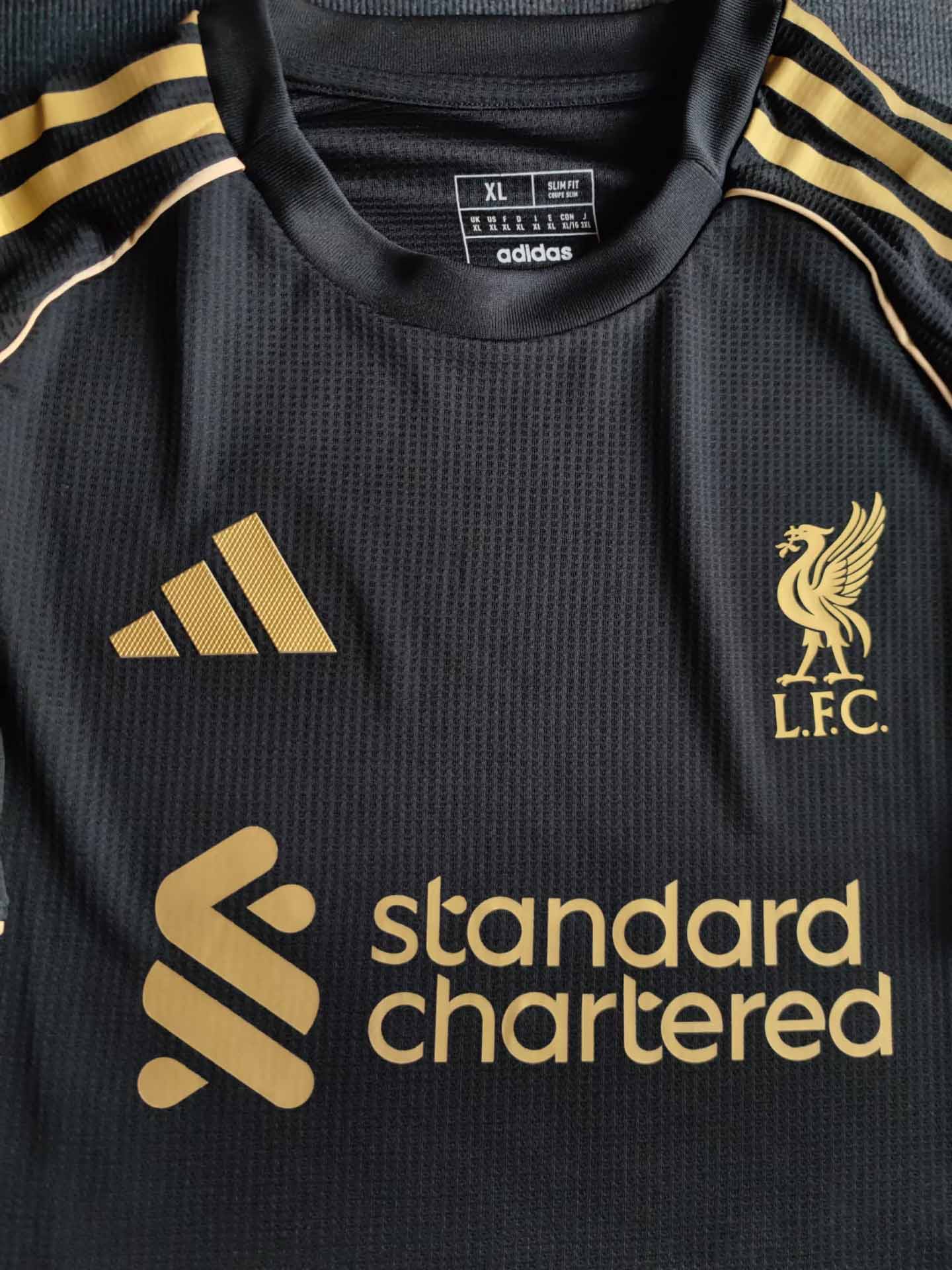 25-26 season Liverpool black and gold special edition jersey, Salah, Luis Dias, Trent Arnold, Jones