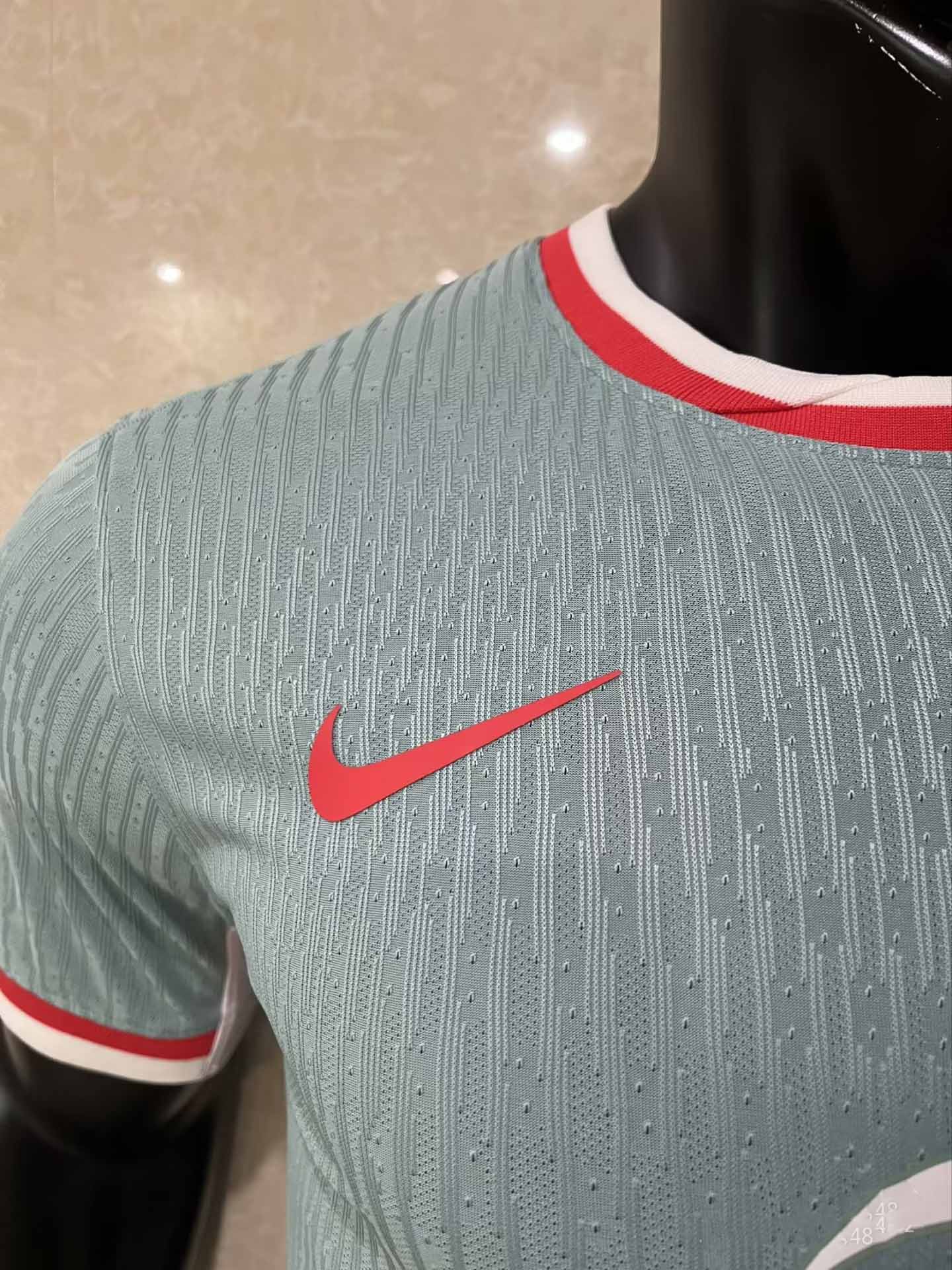 24-25 season Atletico Madrid away jersey Alvarez, Alexander Soros, Griezmann