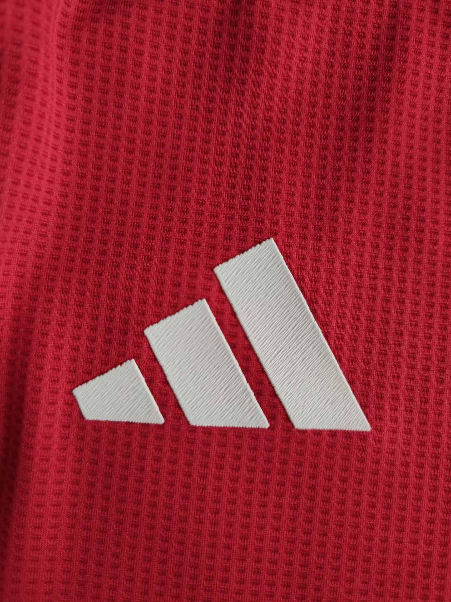 25-26 season Liverpool home jersey, Salah, Luis Dias, Trent Arnold, Jones