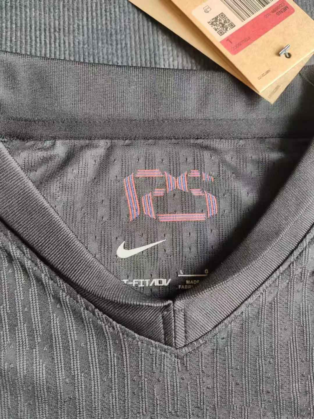 24-25 season Barcelona away jersey Lewandowski, Yamaru and Rafinha