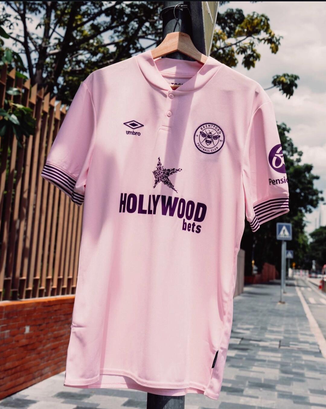 24-25 season Brentford away jersey, Mbemo, Visa, Shad, Carvalho