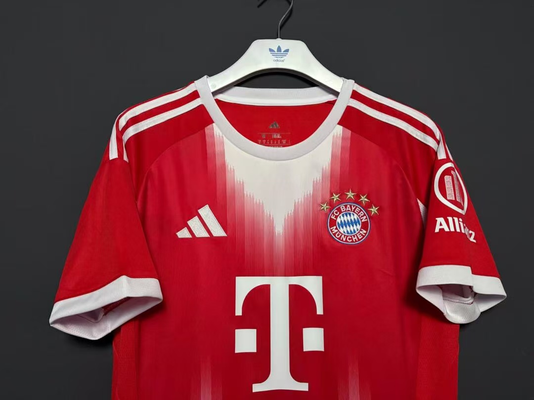 25-26 season Bayern Munich home jersey, Muller, Kane, Olise, Coman