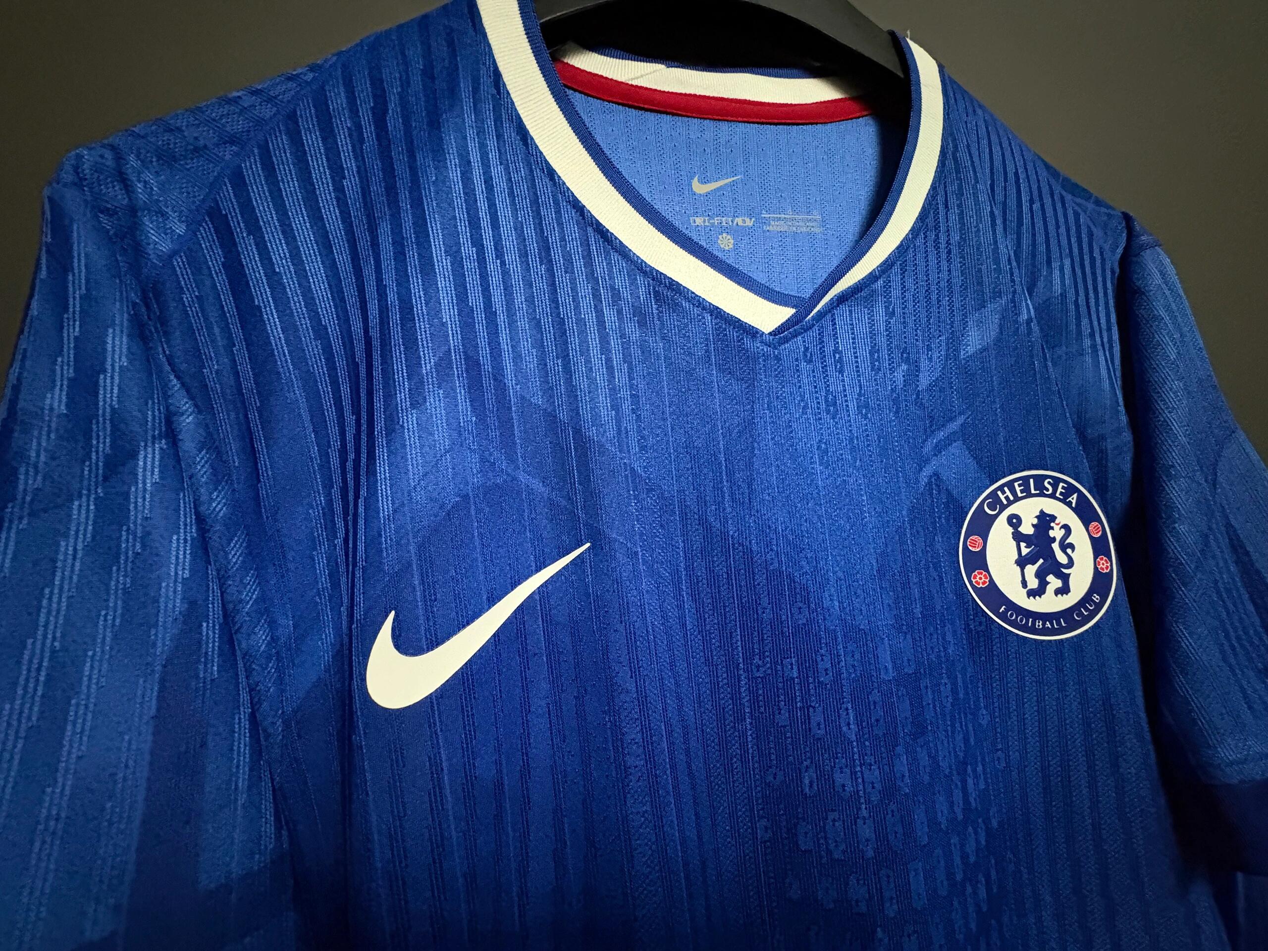 25-26 Chelsea home kit, Nicolas Jackson, Enzo Fernandez, Pedro Neto, Sancho