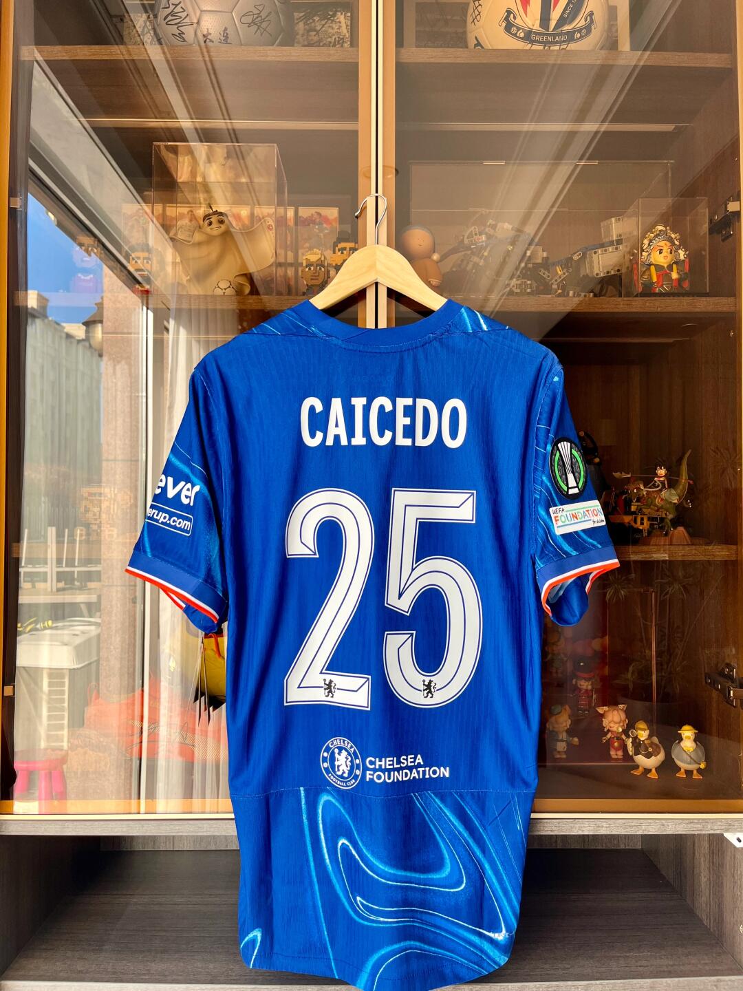 24-25 Chelsea home kit, Nicolas Jackson, Enzo Fernandez, Pedro Neto, Sancho