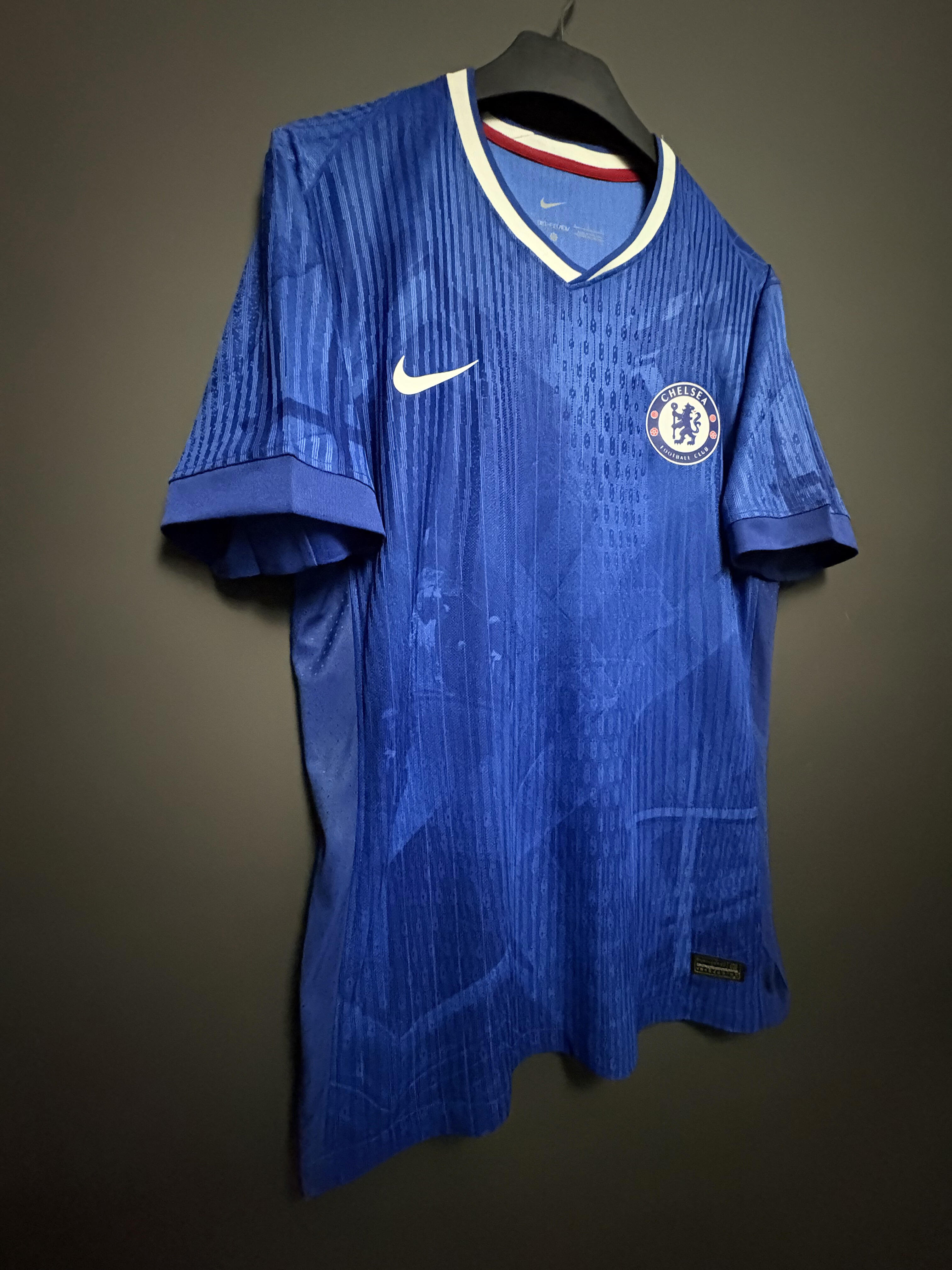 25-26 Chelsea home kit, Nicolas Jackson, Enzo Fernandez, Pedro Neto, Sancho