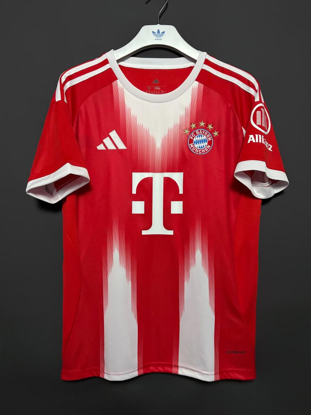 25-26 season Bayern Munich home jersey, Muller, Kane, Olise, Coman