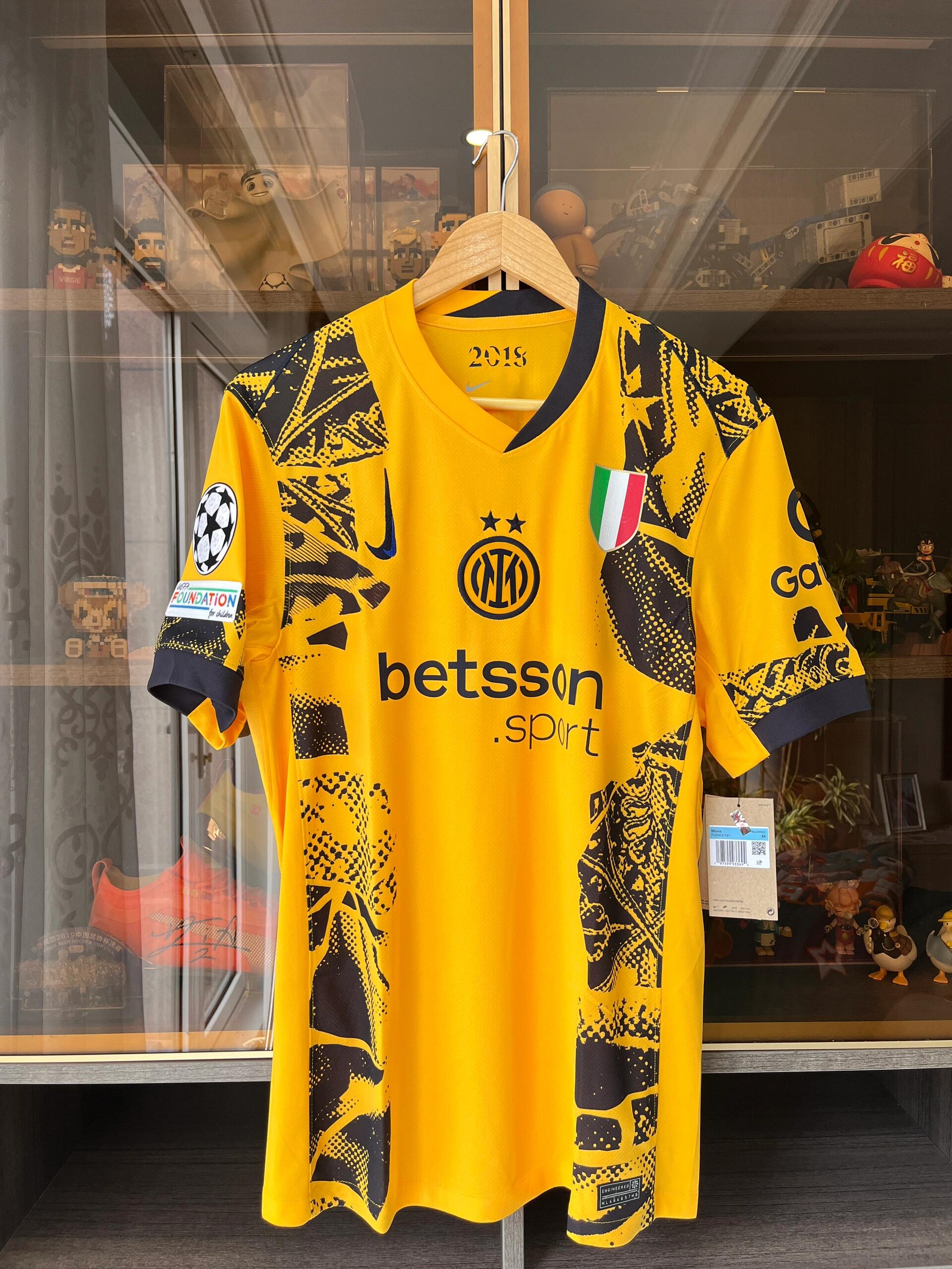 24-25 season Inter Milan away jersey Lautaro, Thuram, Barrera, Dimarco