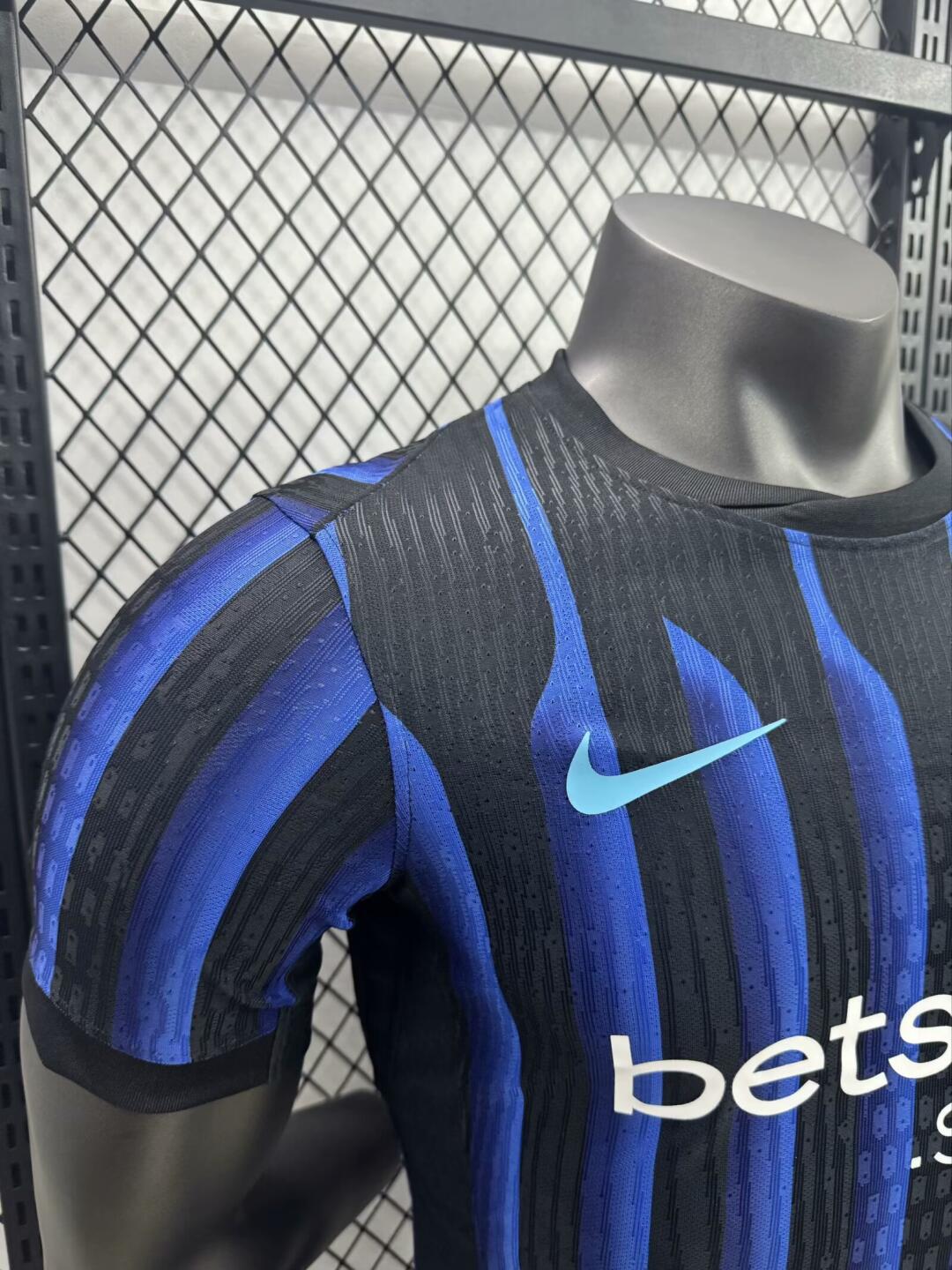 25-26 season Inter Milan home jersey Lautaro, Thuram, Barrera, Dimarco