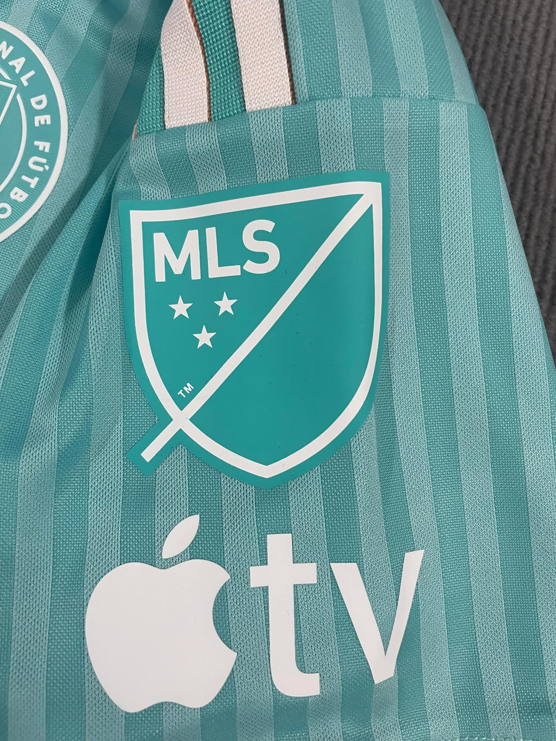 24-25 season Miami away jersey, 10 Messi, 21 Allende, 9 Suarez, 30 Kremaschi