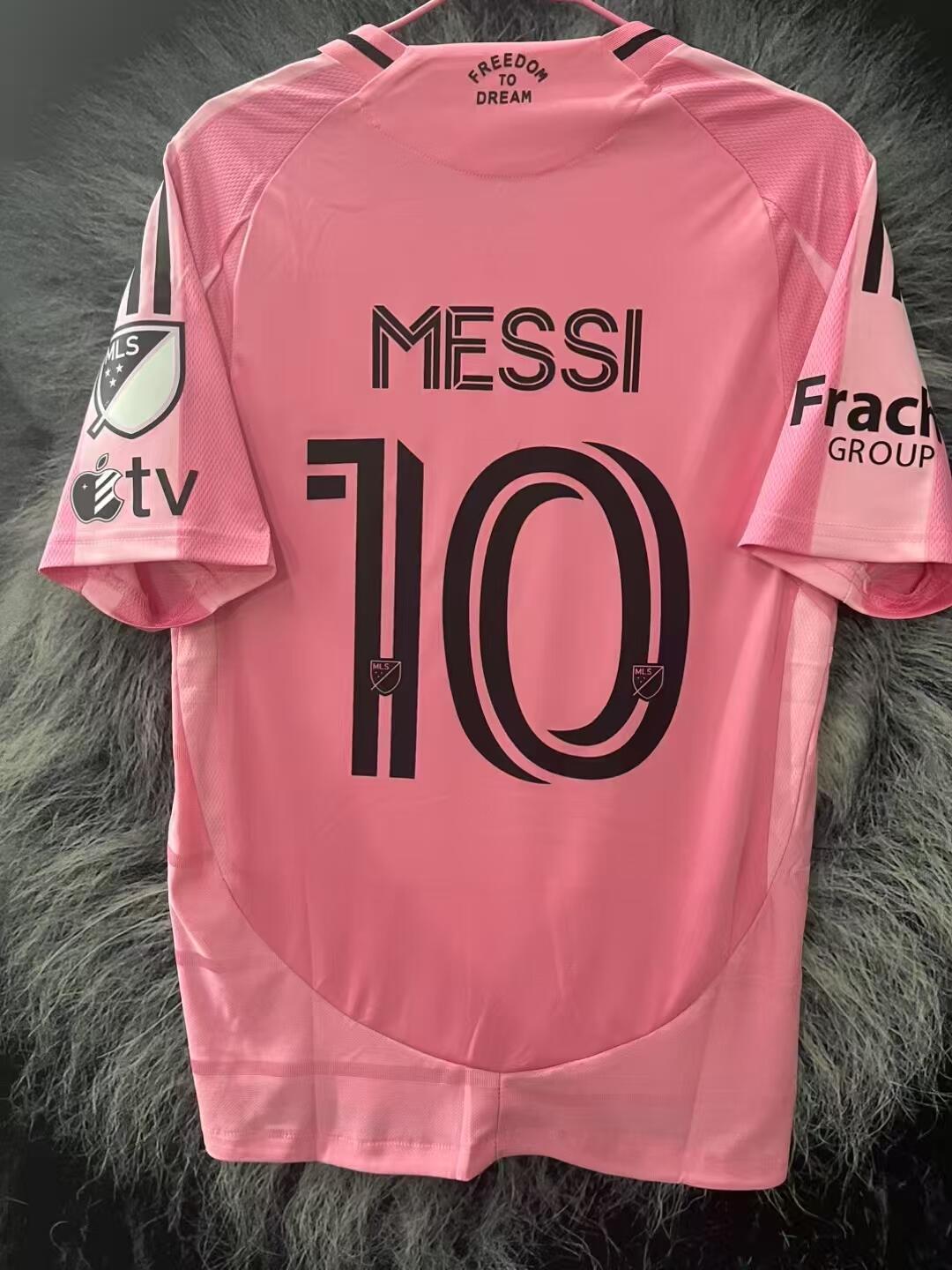 25-26 season Miami home jersey, No. 10 Messi, No. 21 Allende, No. 9 Suarez, No. 30 Kremaschi