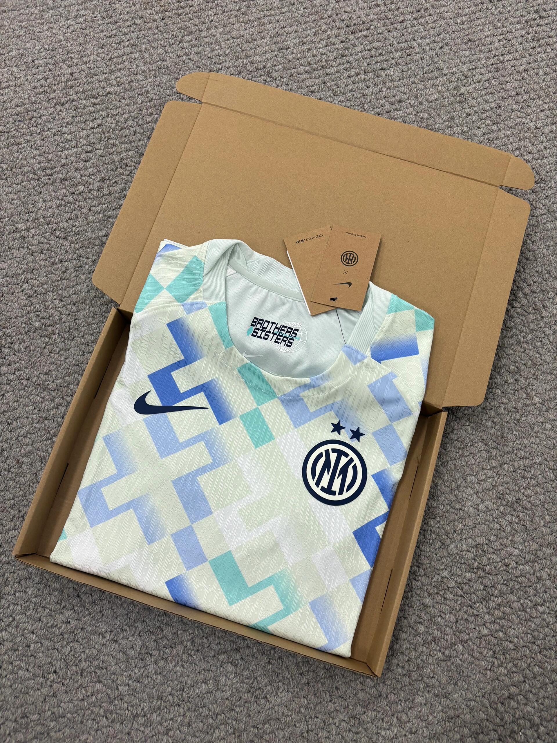 24-25 season Inter Milan away jersey Lautaro, Thuram, Barrera, Dimarco