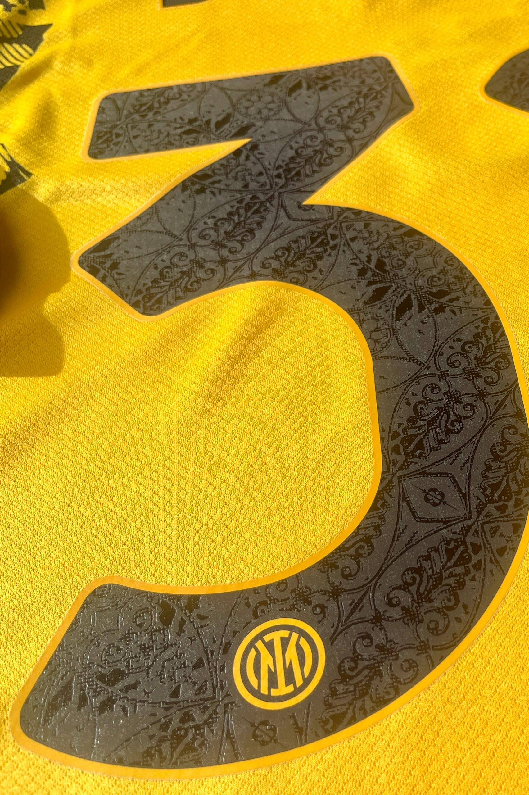 24-25 season Inter Milan away jersey Lautaro, Thuram, Barrera, Dimarco