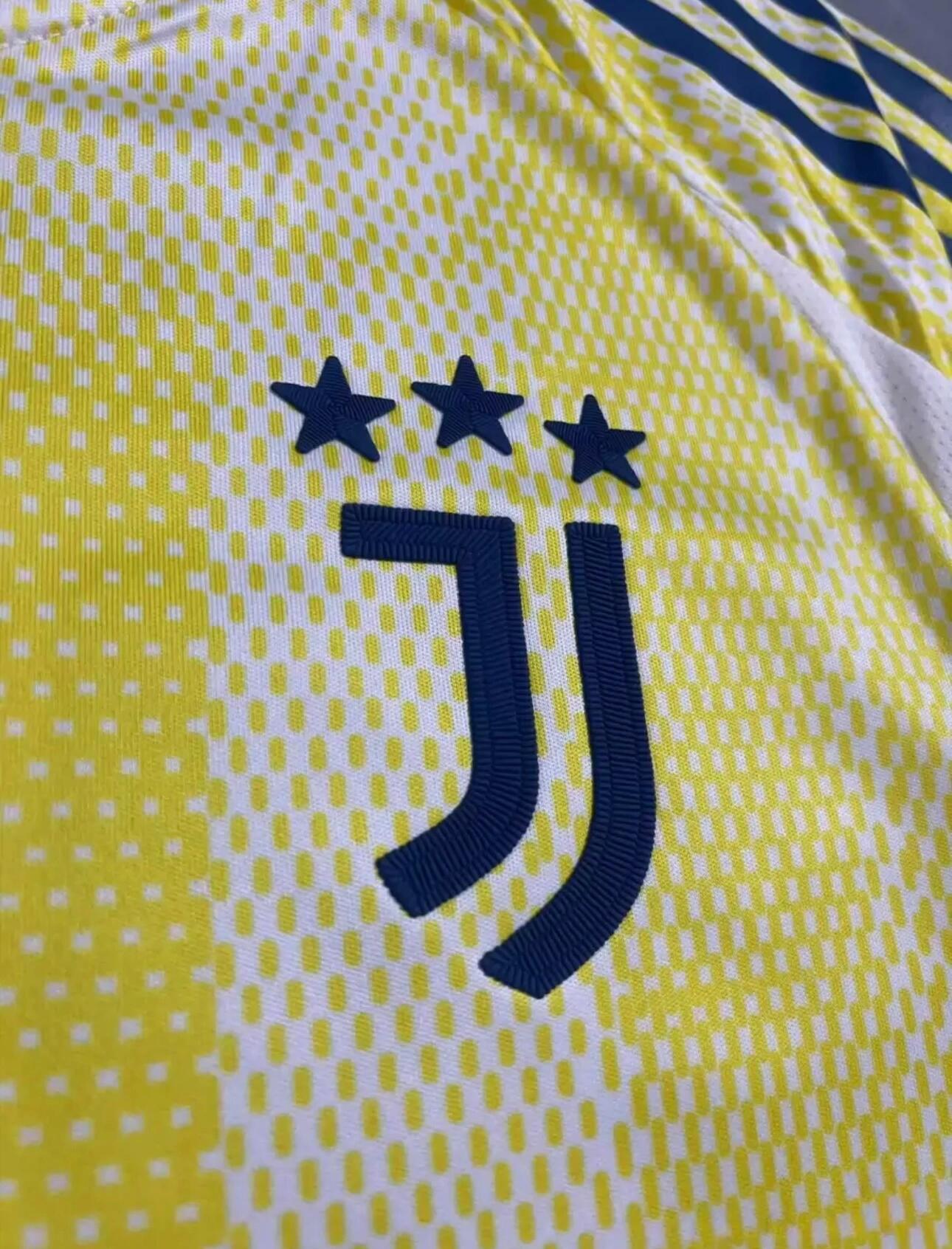 24-25 season Juventus away player jersey, Thuram, Vlahovic, Yildiz, Weah, Conceicao