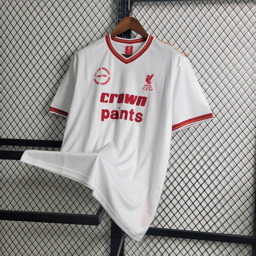 85/86 Retro Liverpool Shirt