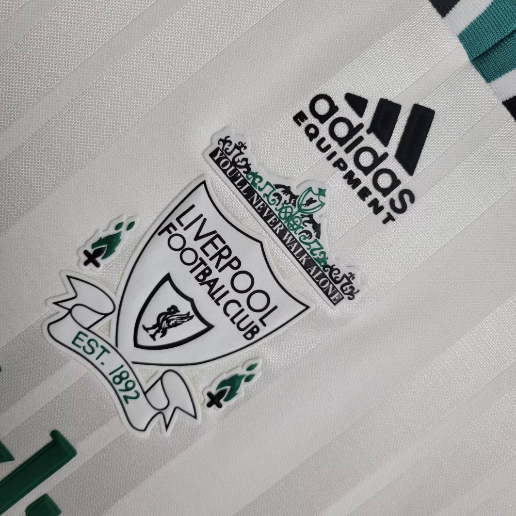 93/95 Retro Liverpool Away Shirt