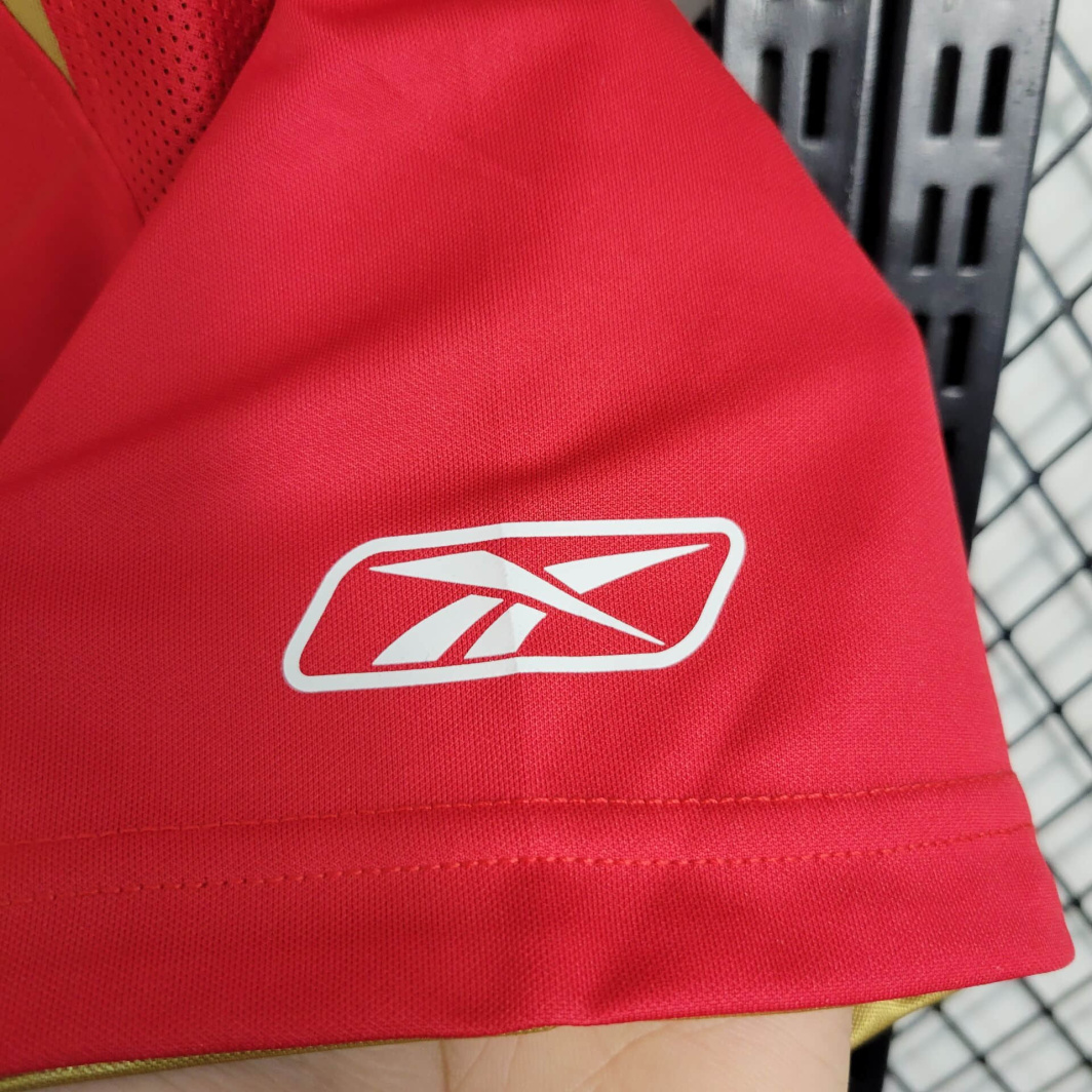 05/06 Retro Liverpool Home Jersey