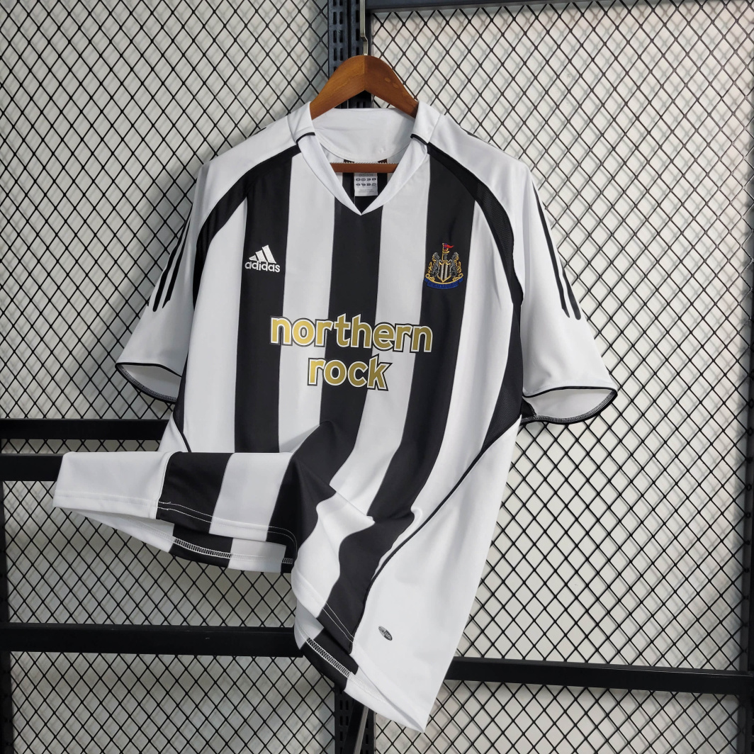05/06 Newcastle United Retro Home Jersey