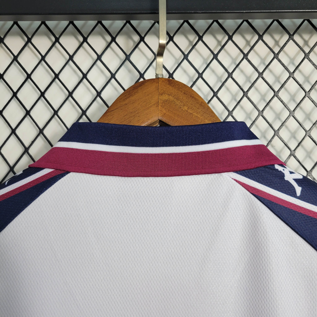 97/98 Retro Manchester City Away Shirt