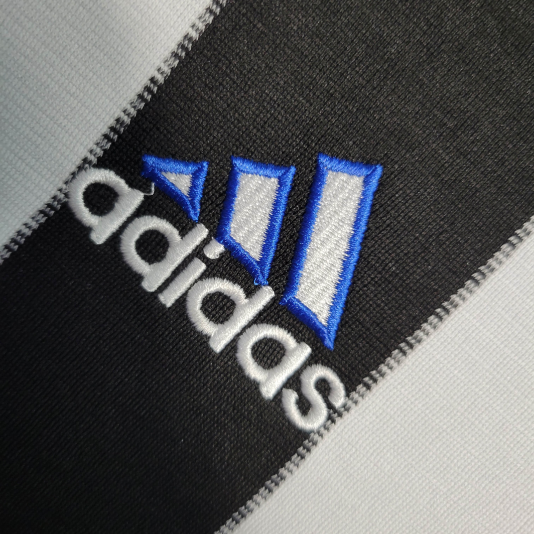 00/01 Newcastle United Retro Home Jersey