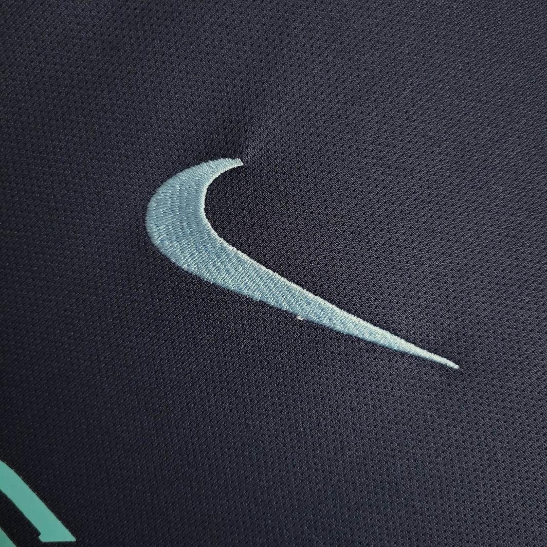 15/16 Retro Manchester City Away Jersey