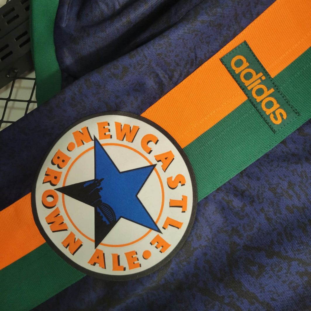 97/98 Retro Newcastle United Away Shirt