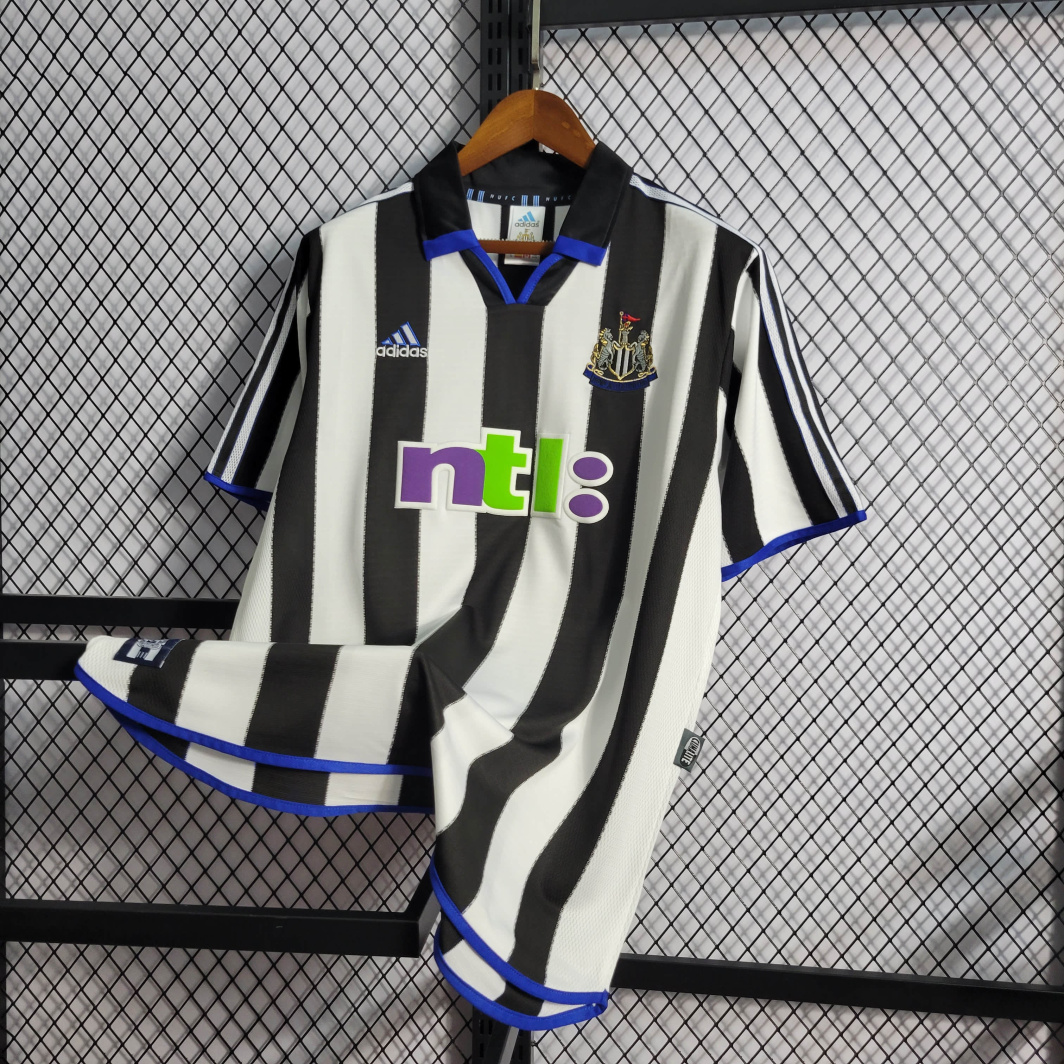 00/01 Newcastle United Retro Home Jersey