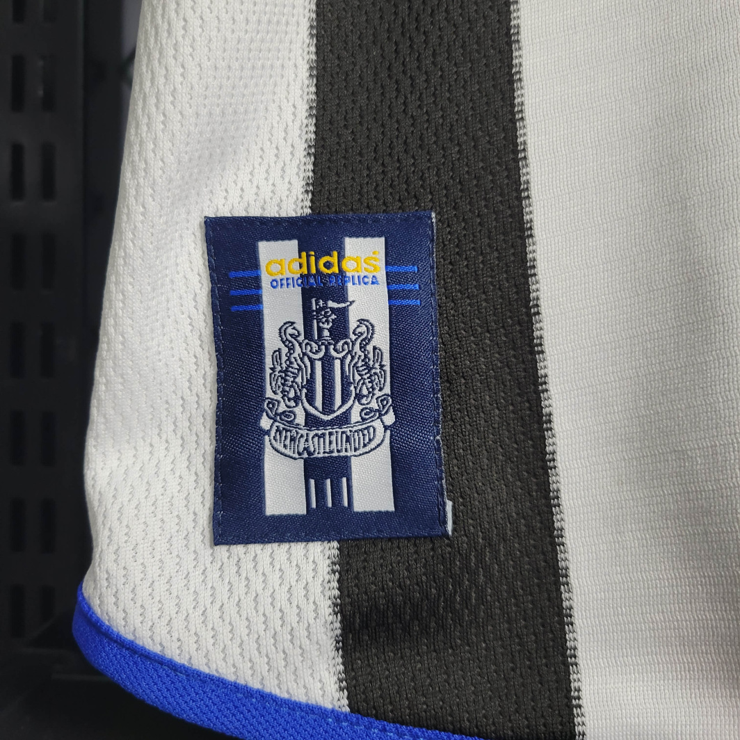 00/01 Newcastle United Retro Home Jersey