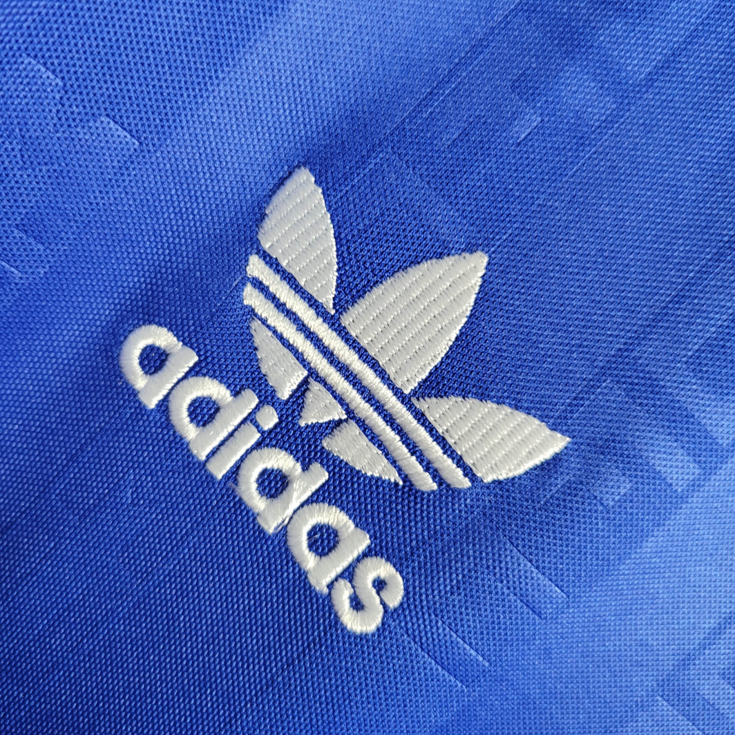 88/89 Manchester United third jersey