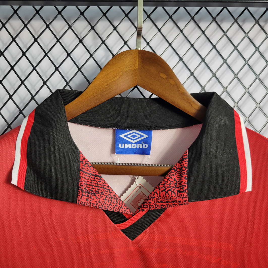 94/95 Retro Manchester United Home Shirt