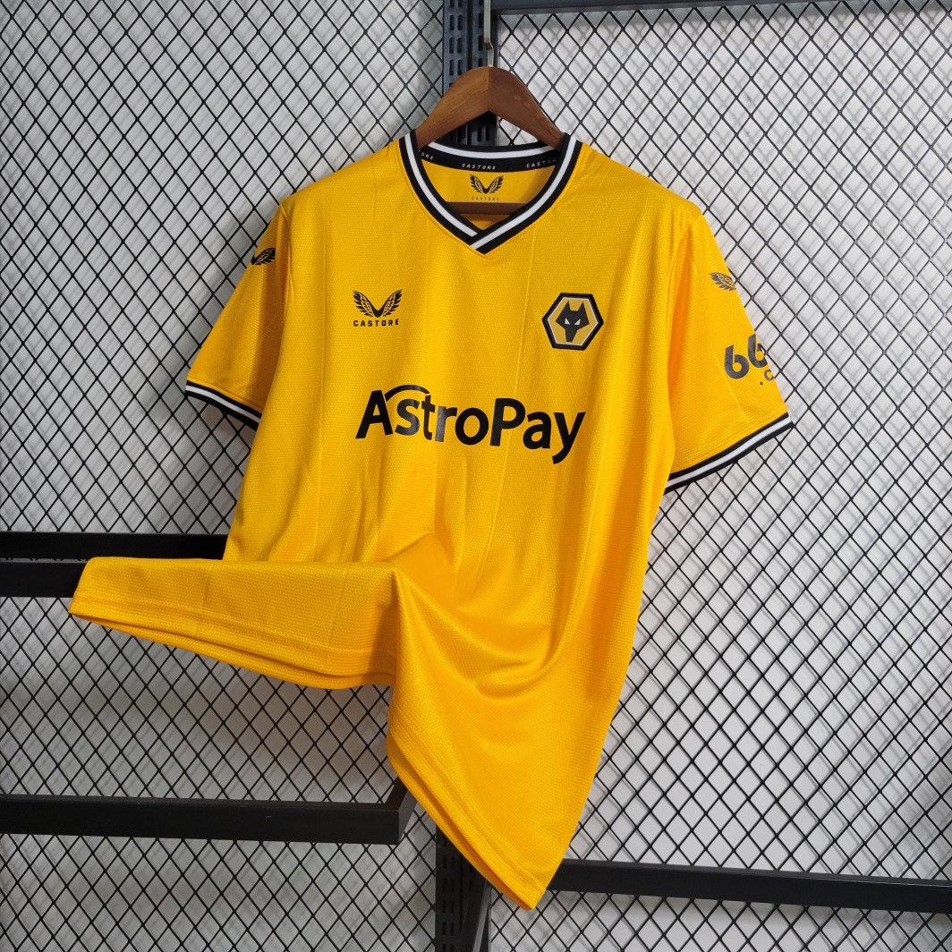 23/24 Wolves home jersey